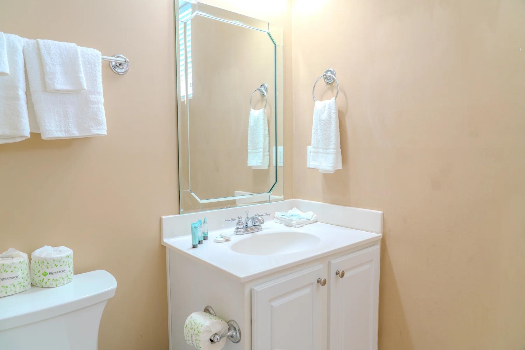 4604 Ocean Blvd. Property Photo 45