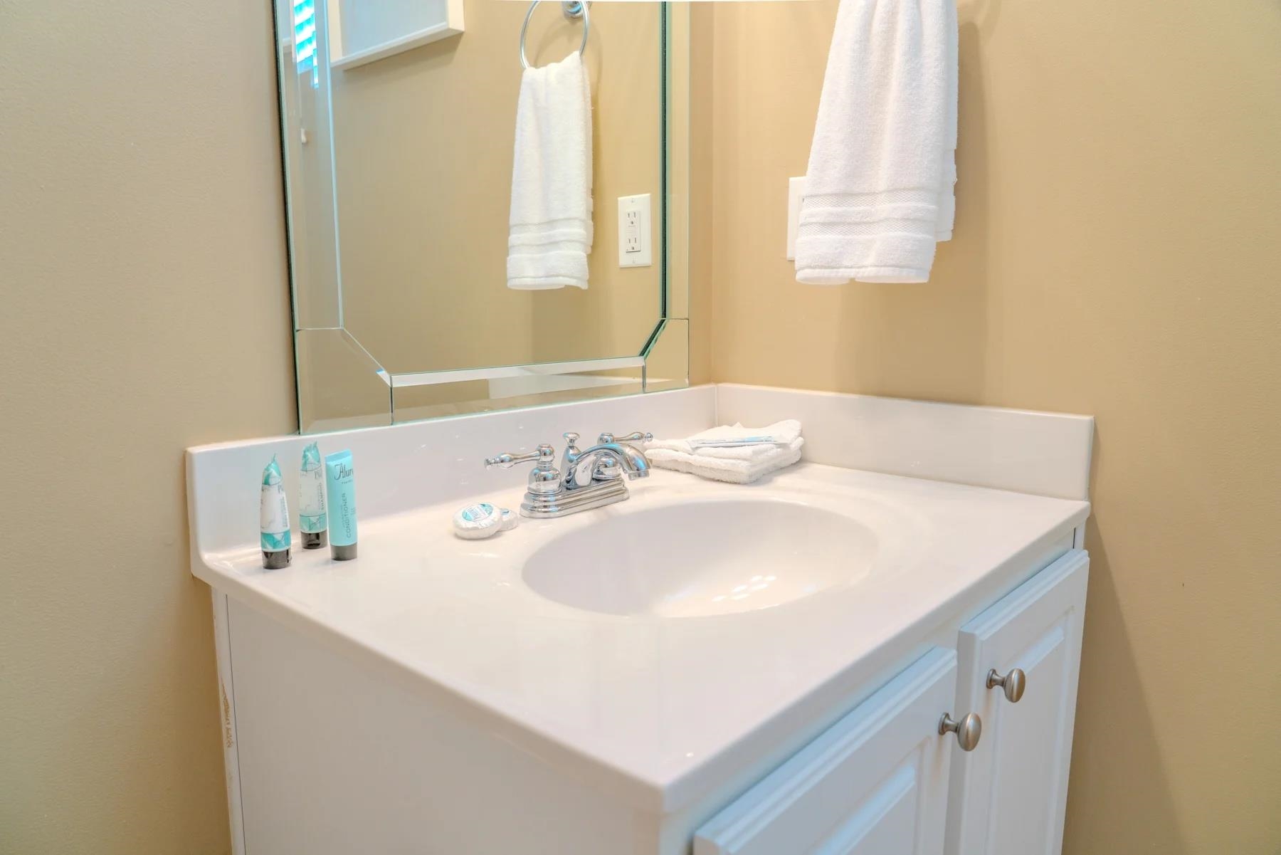 4604 Ocean Blvd. Property Photo 66