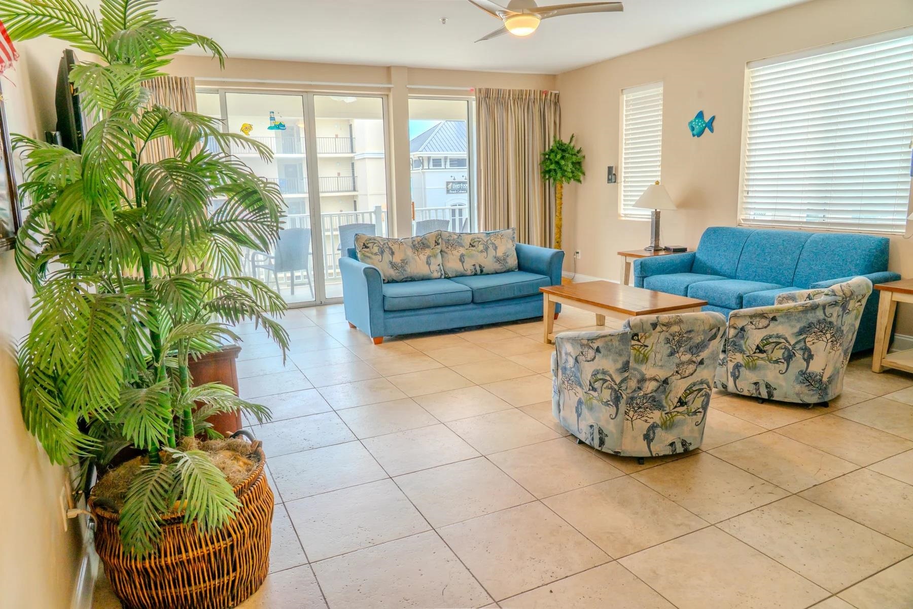 4604 Ocean Blvd. Property Photo 4