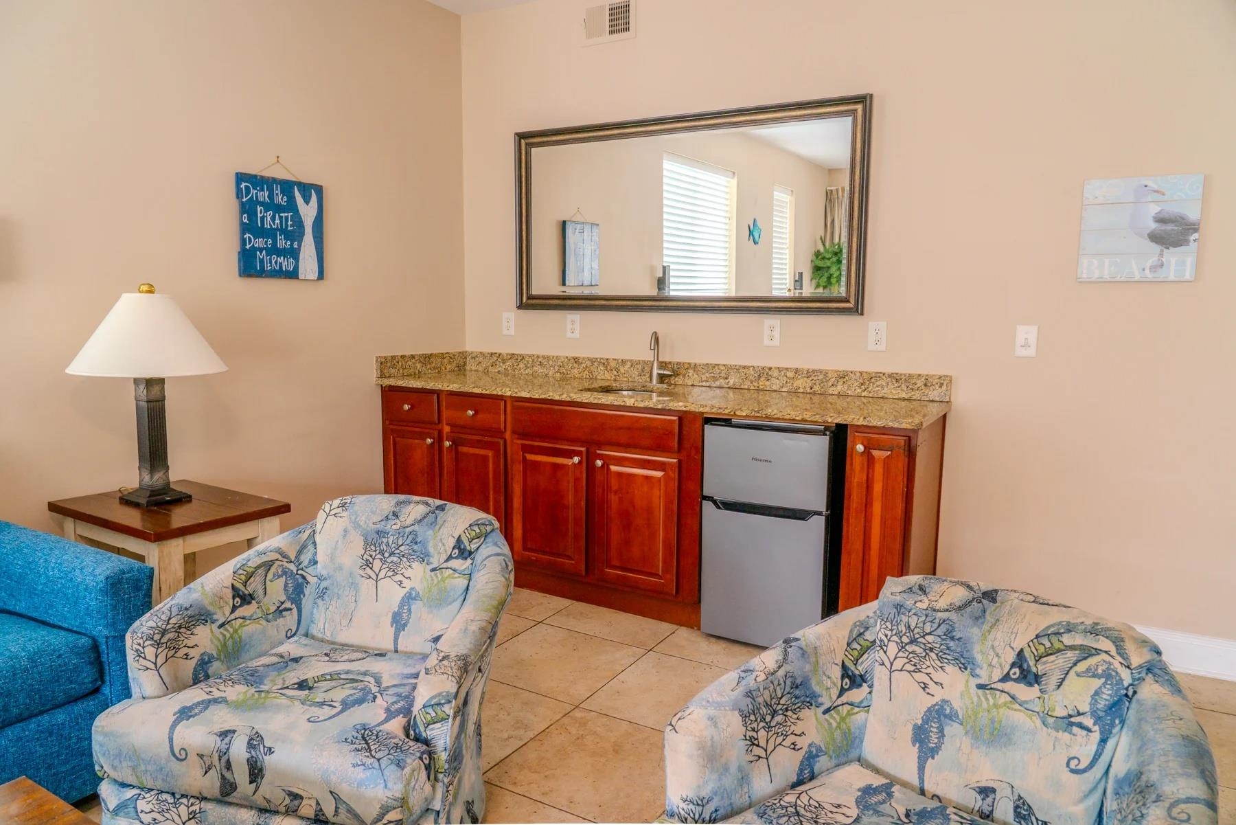 4604 Ocean Blvd. Property Photo 10