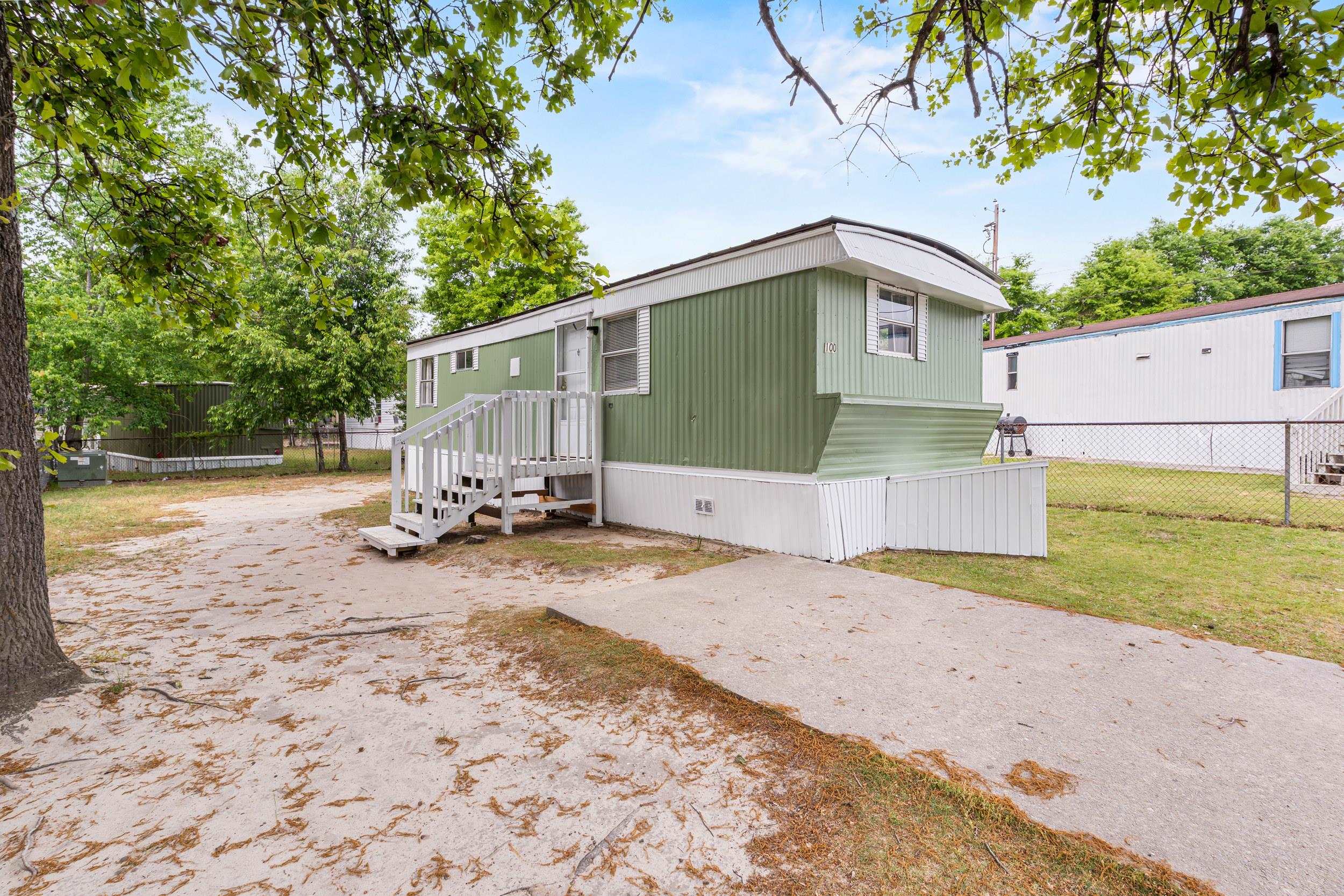 101 Dubbs Ave