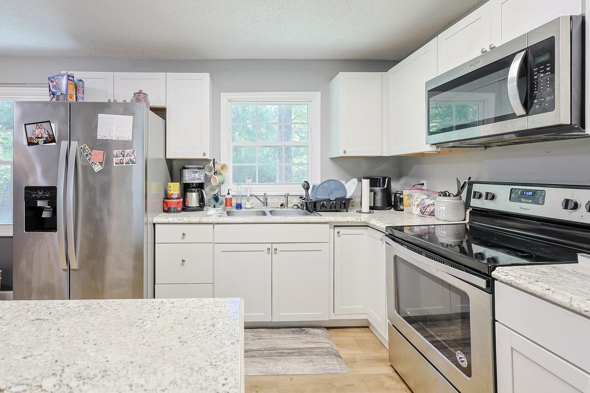 7139 Horseshoe Circle Property Photo 4