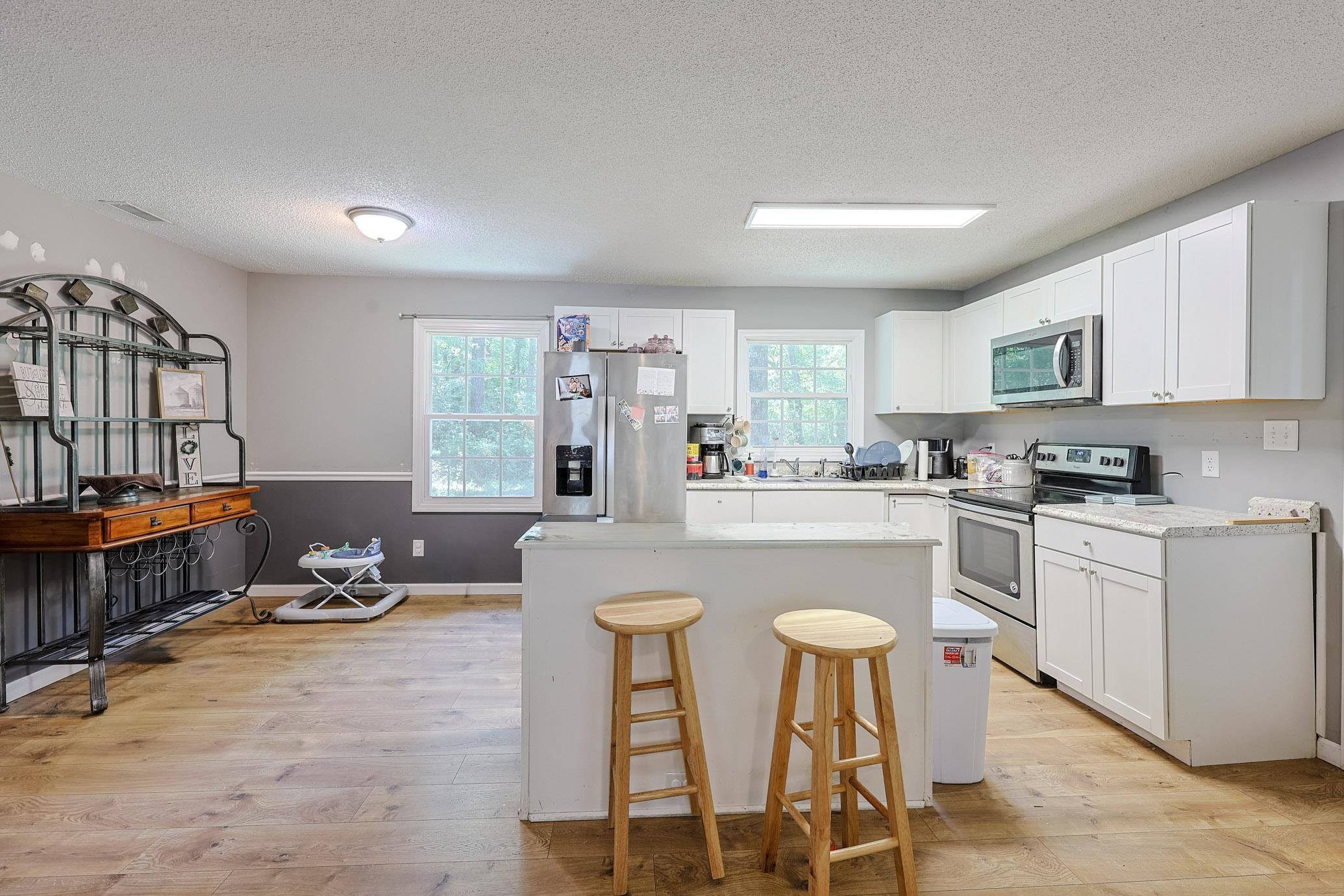 7139 Horseshoe Circle Property Photo 5