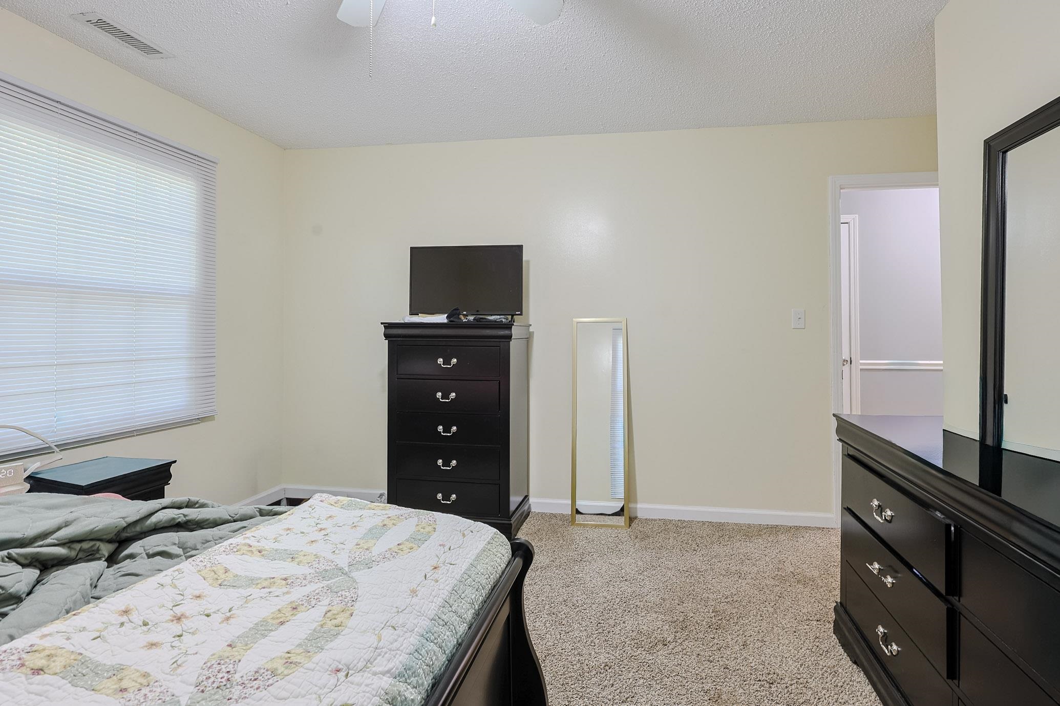 7139 Horseshoe Circle Property Photo 9