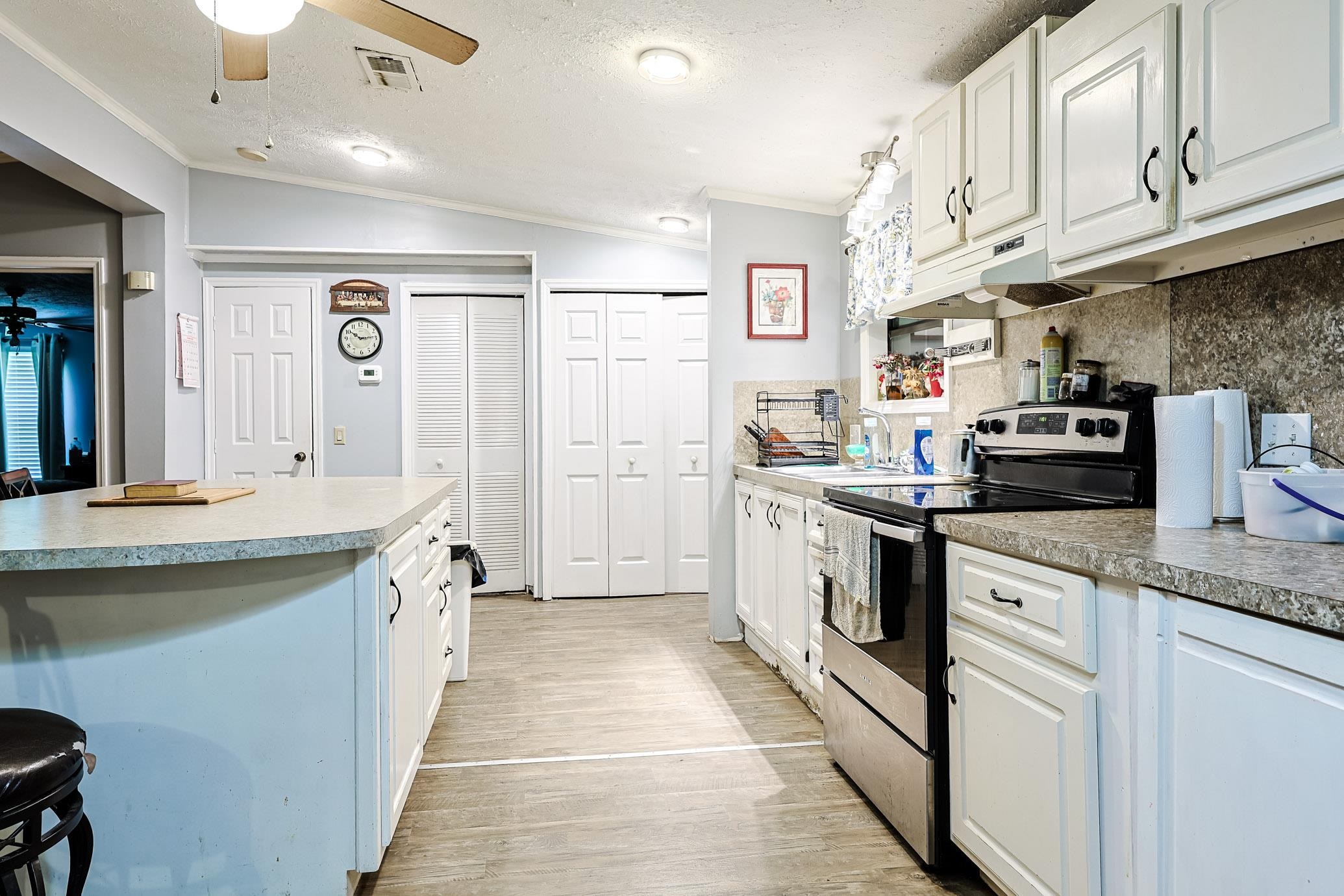 3531 Good Luck Rd. Property Photo 8