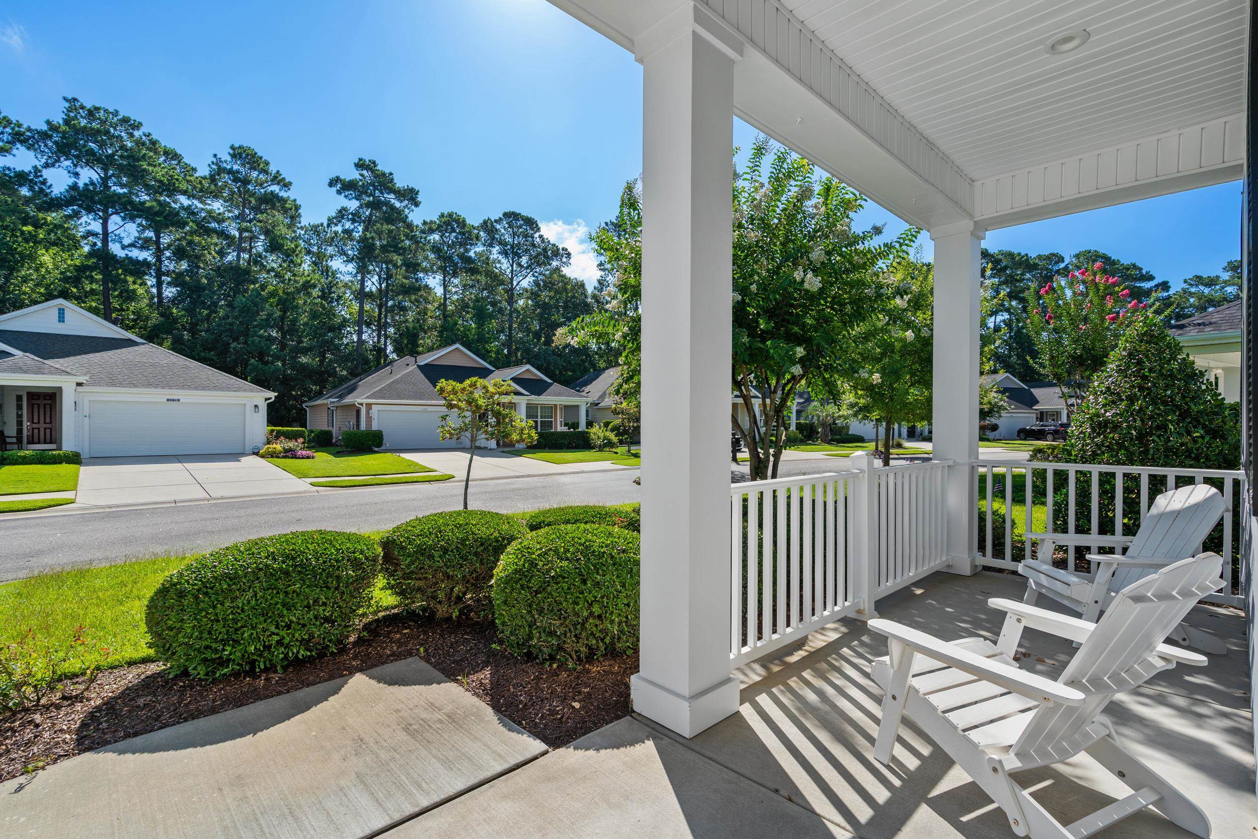 1177 Kiawah Loop Property Photo 3