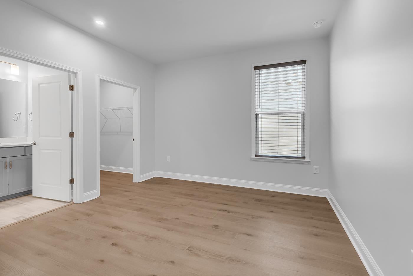 1586 Crested Iris Way Property Photo 27