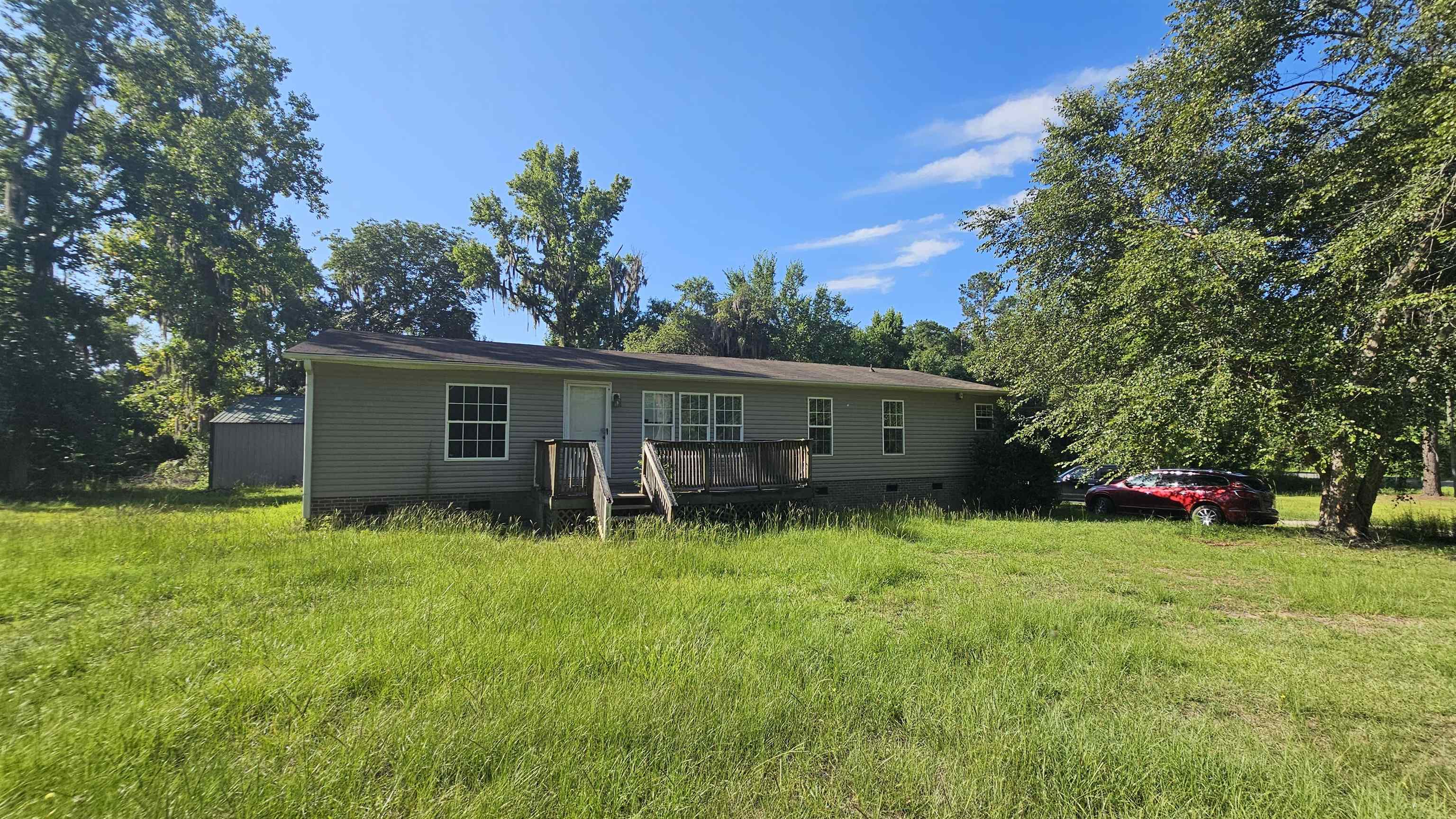 1032 Academy Dr. Property Photo 1