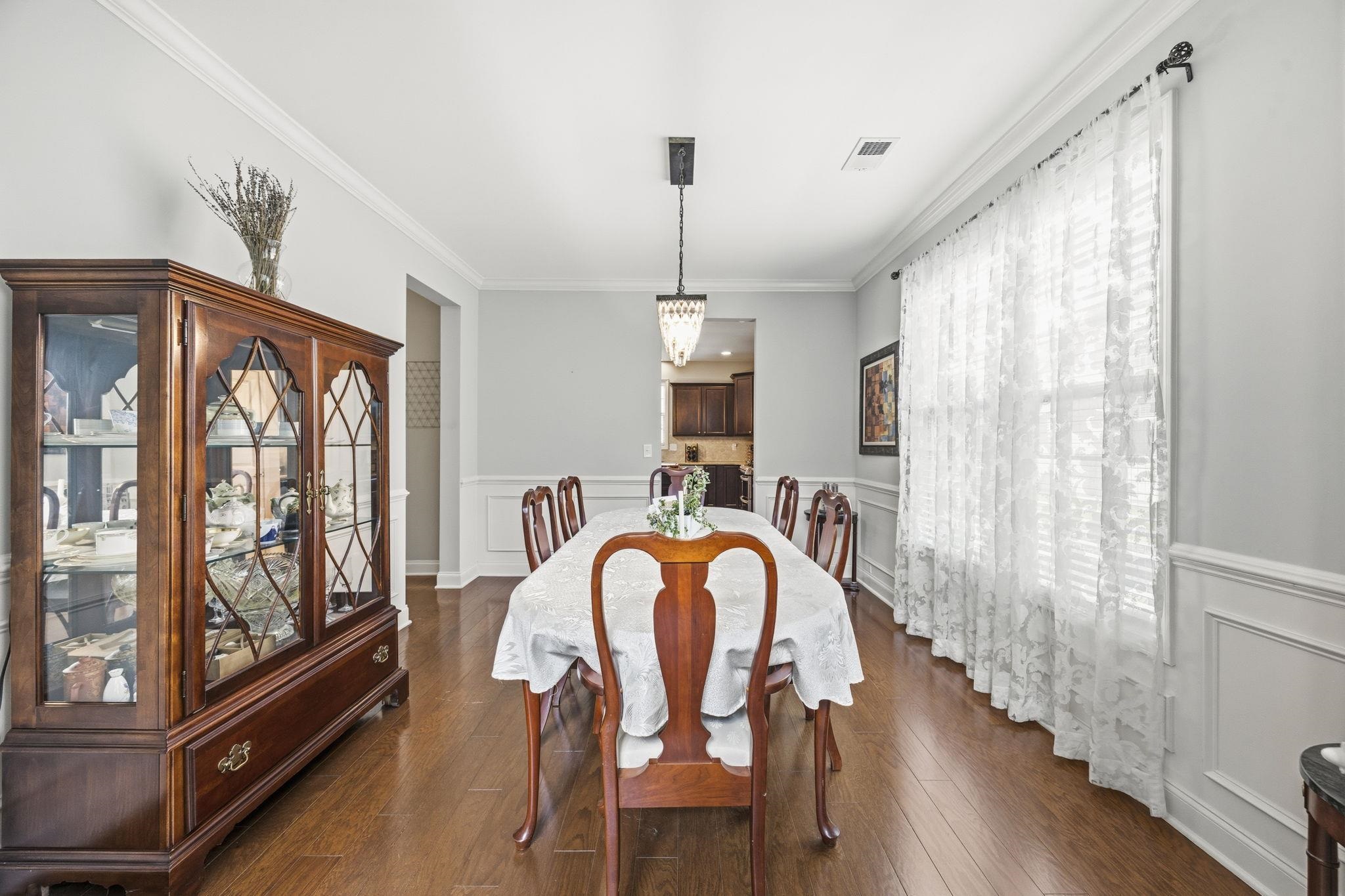 1125 Wyatt Ln. Property Photo 8