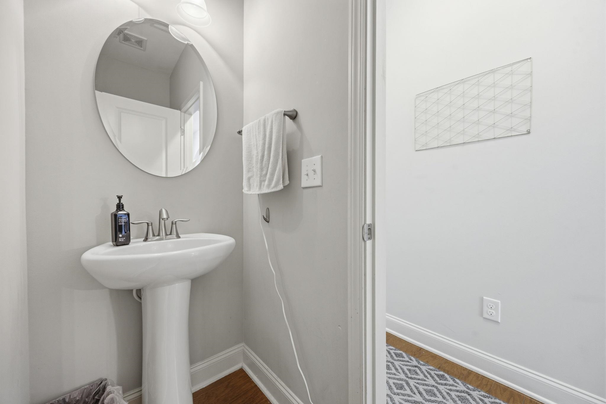 1125 Wyatt Ln. Property Photo 10