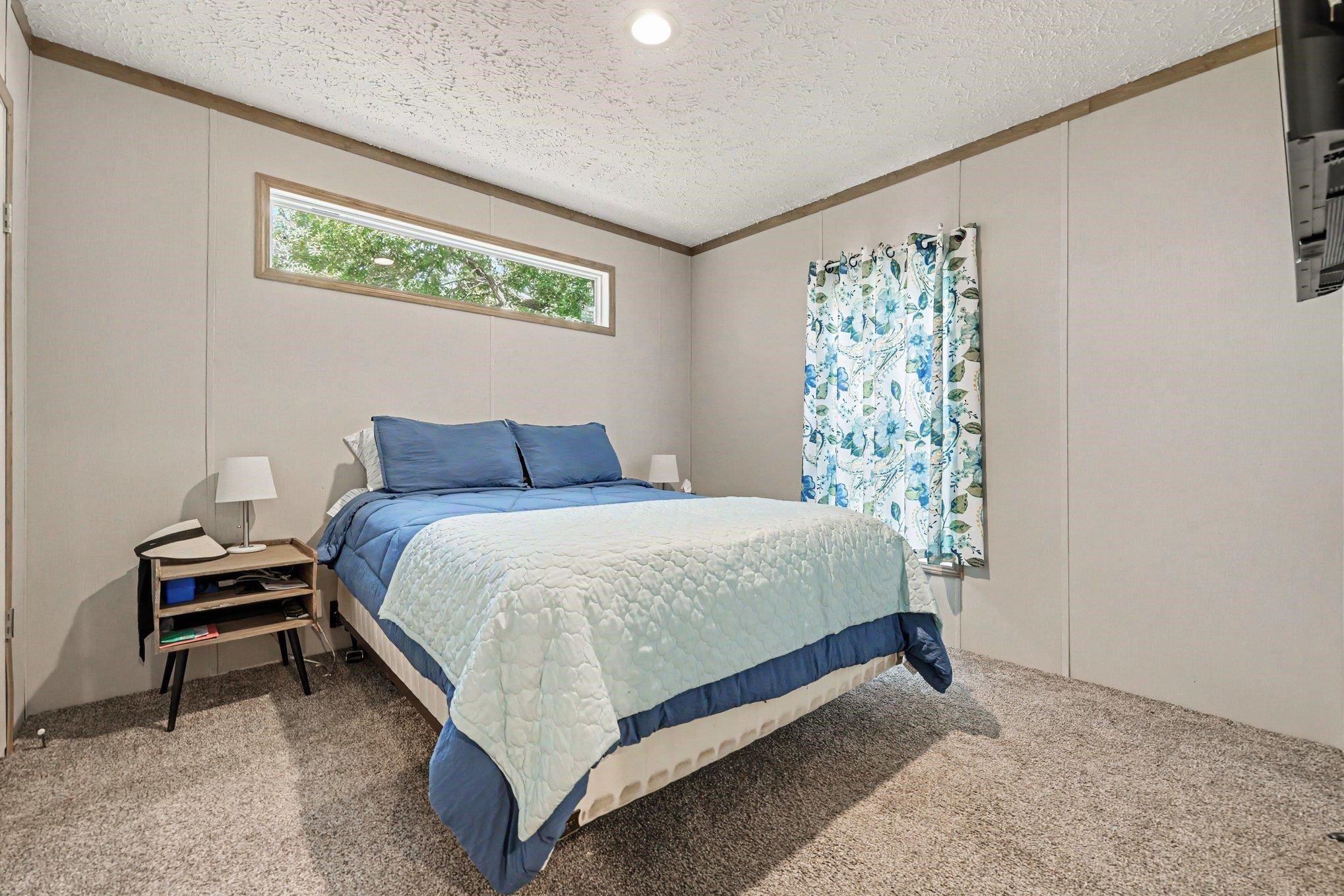 128 Crooked Island Circle Property Photo 11