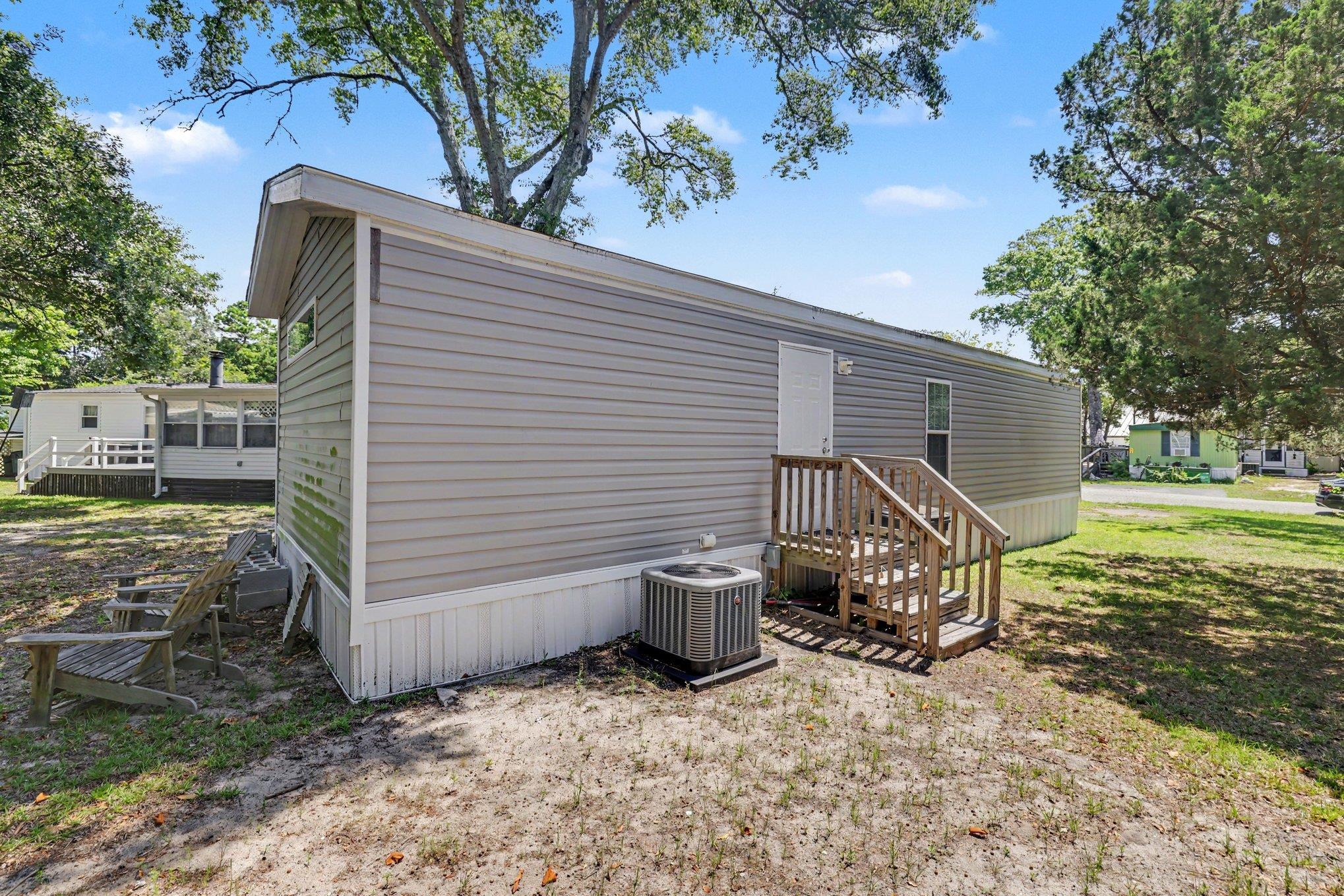 128 Crooked Island Circle Property Photo 16