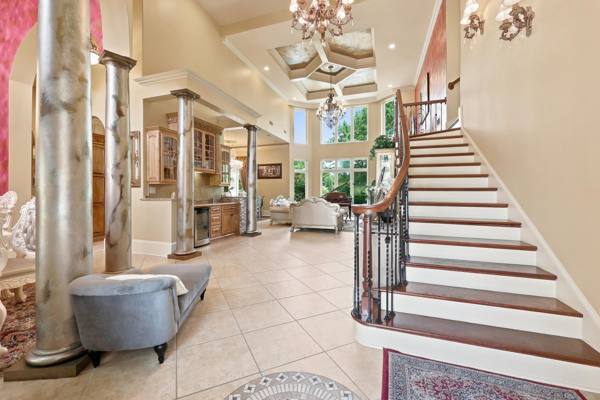 8953 Bella Verde Ct. Property Photo 7