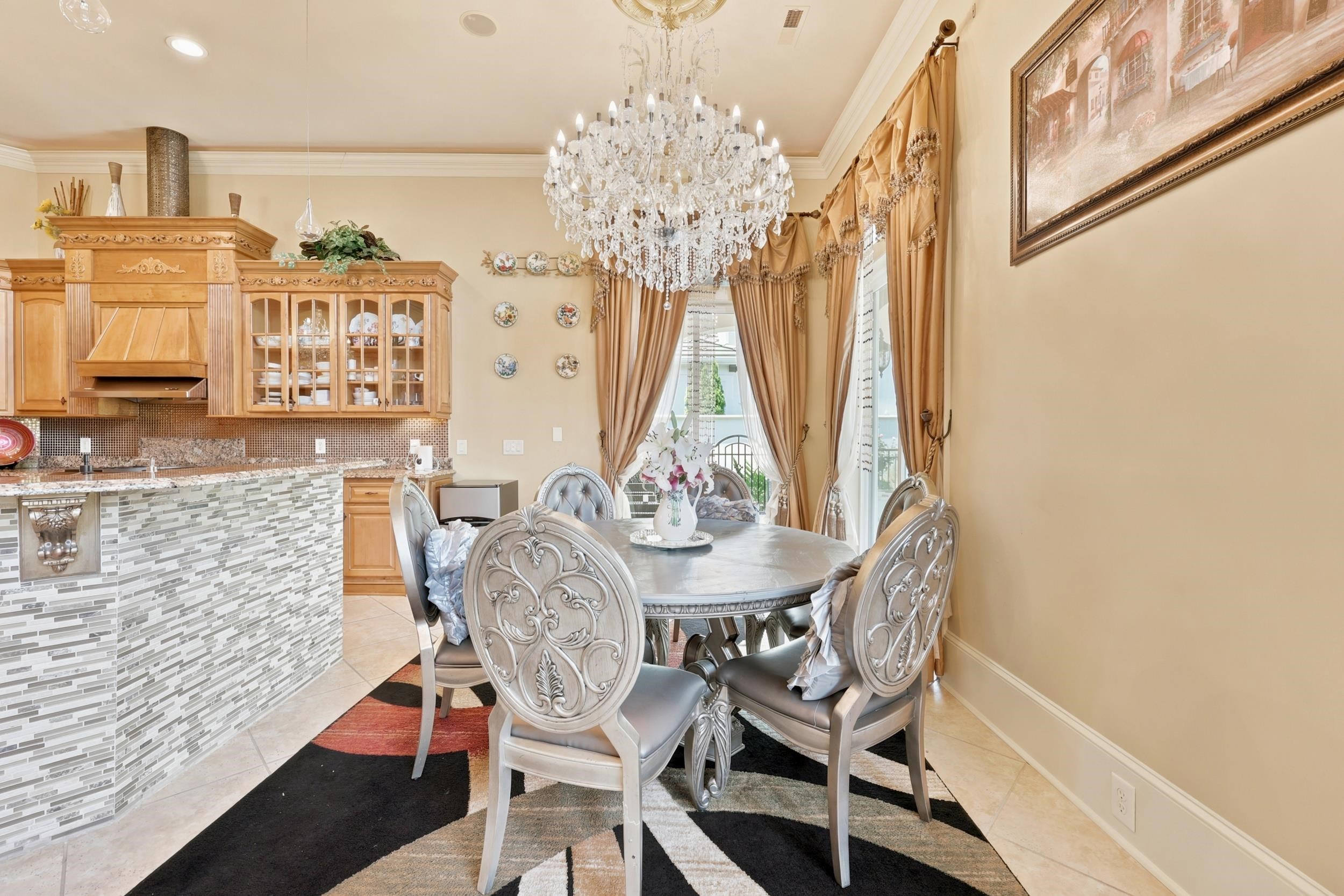 8953 Bella Verde Ct. Property Photo 18