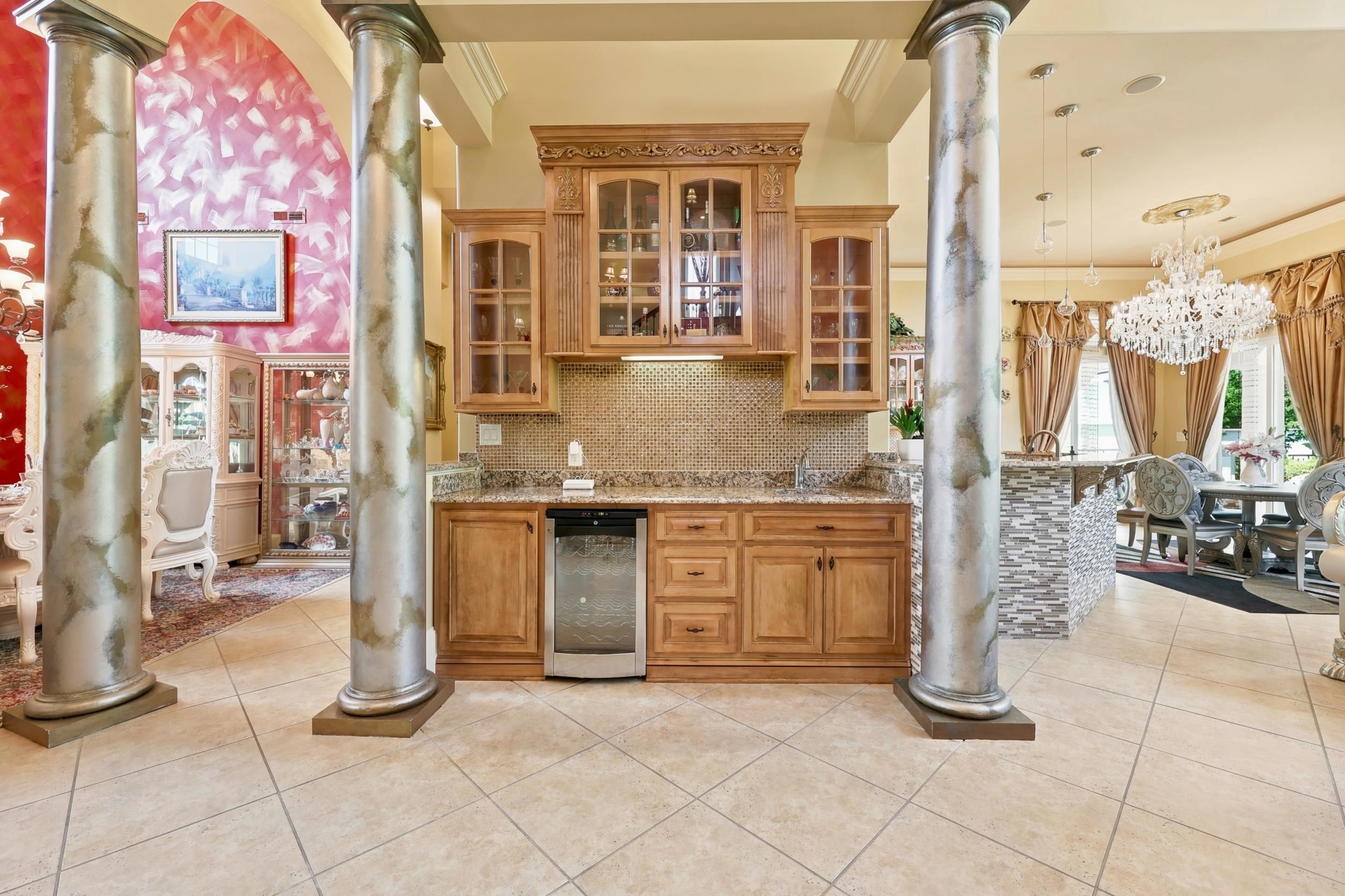 8953 Bella Verde Ct. Property Photo 20