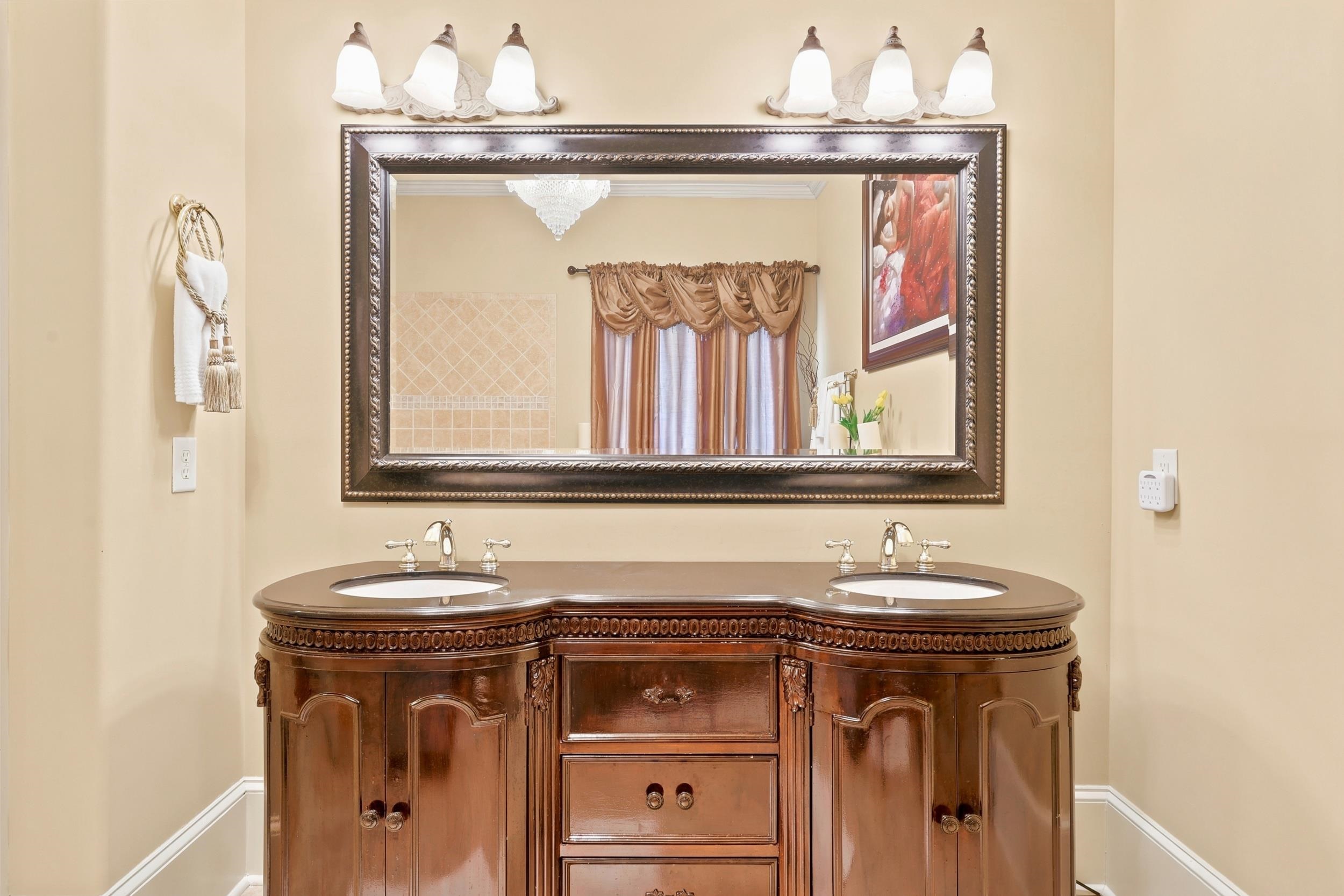 8953 Bella Verde Ct. Property Photo 31