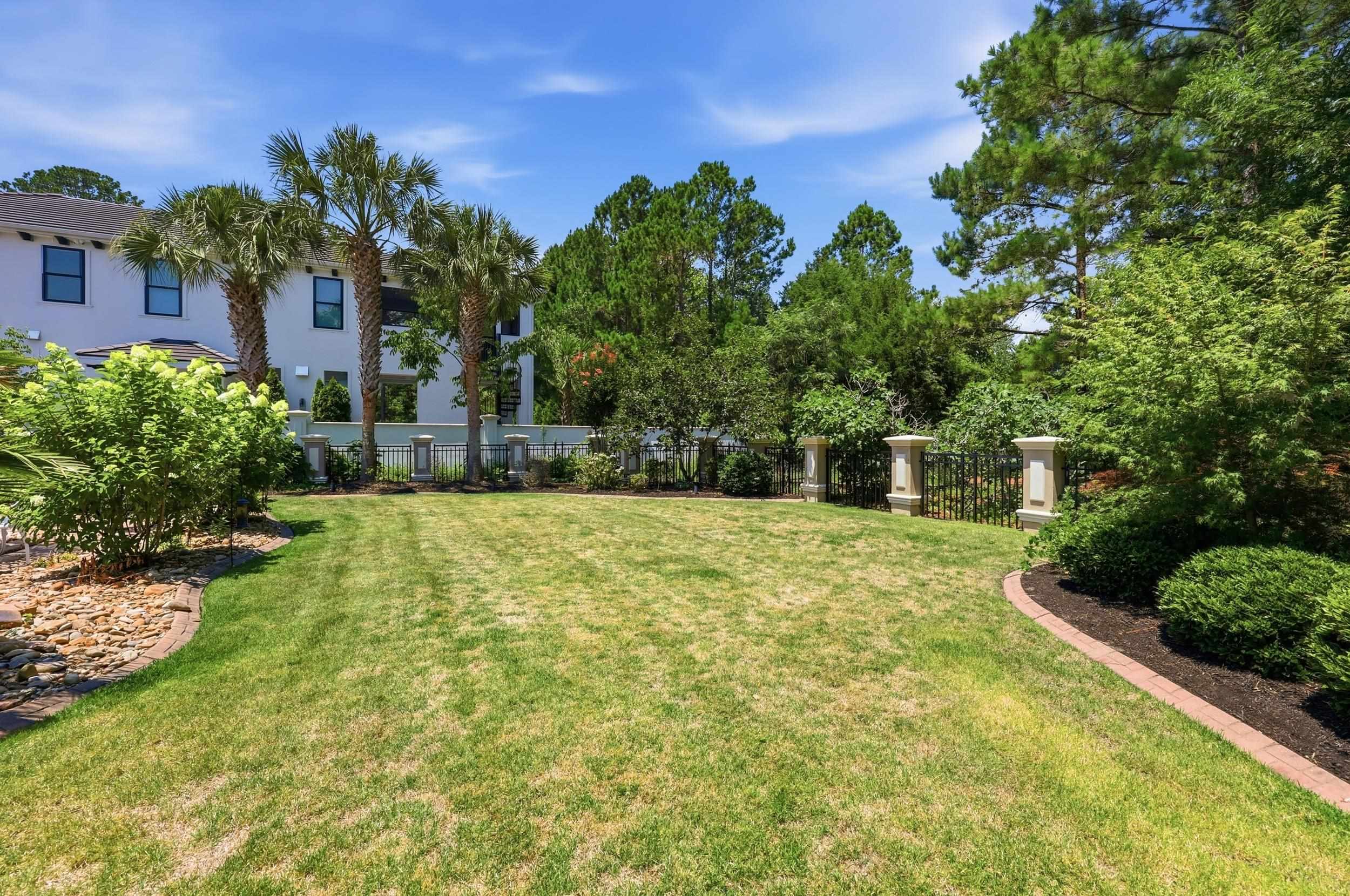 8953 Bella Verde Ct. Property Photo 59