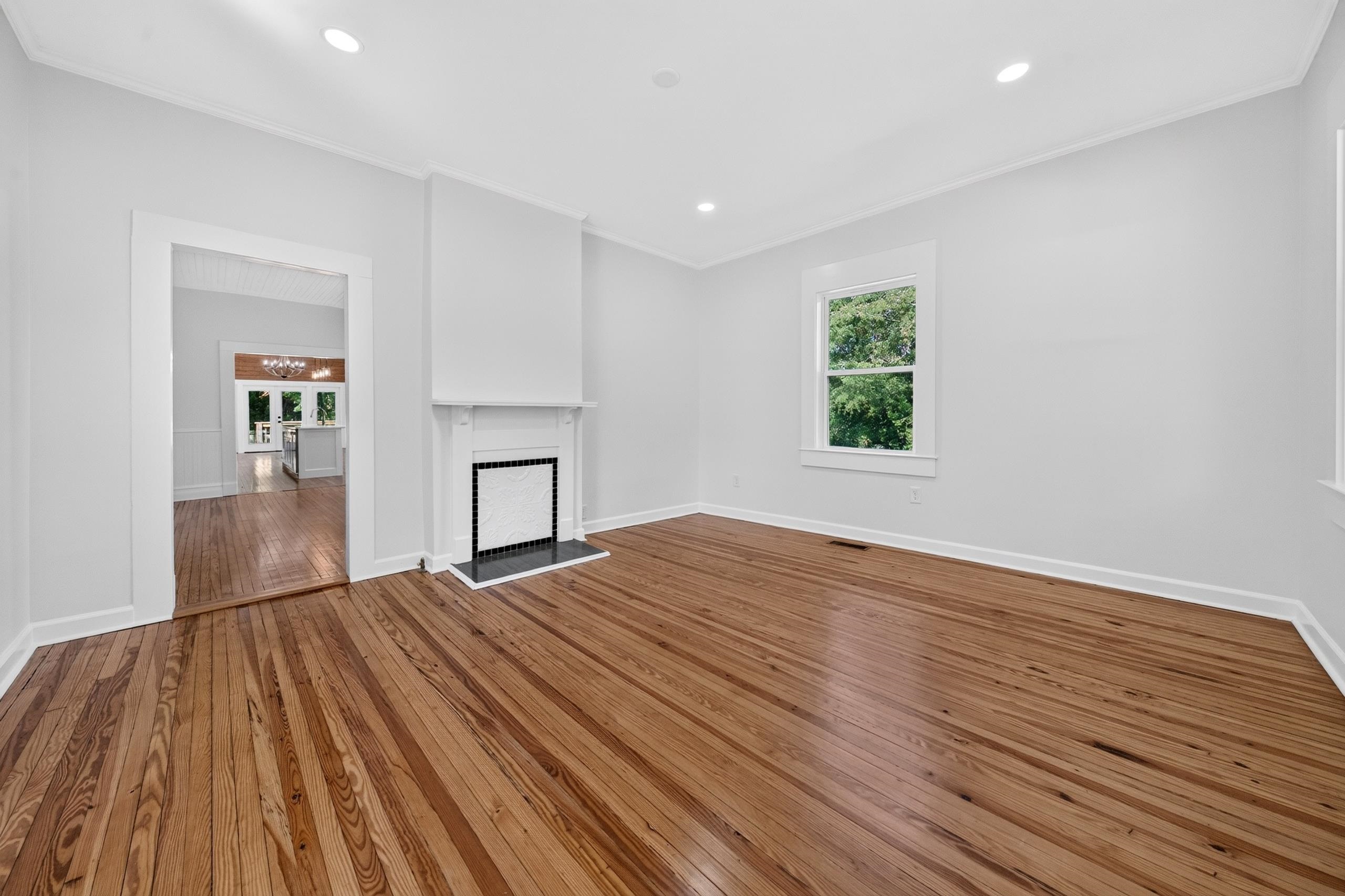 1209 Prince St. Property Photo 4