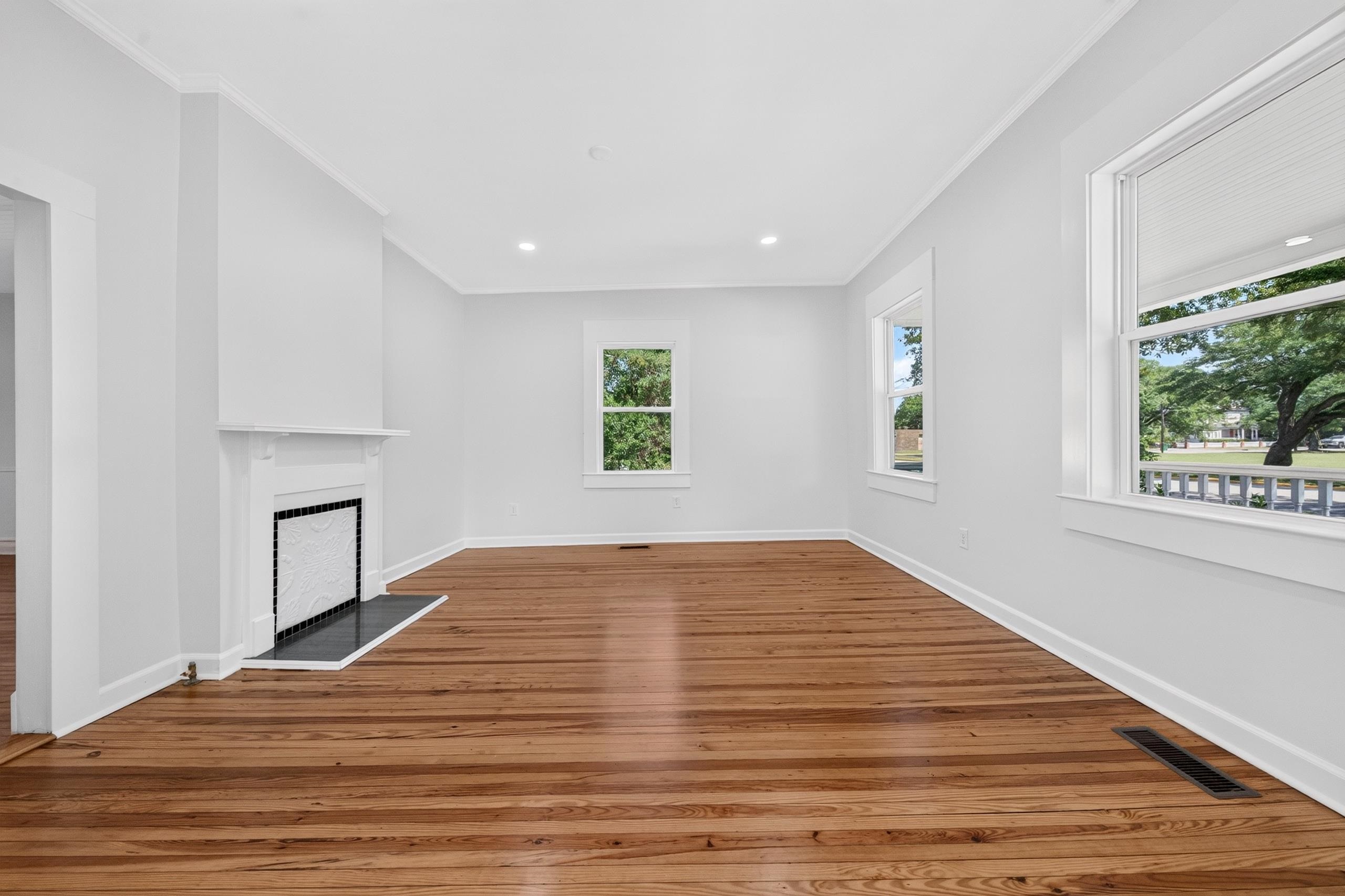 1209 Prince St. Property Photo 5