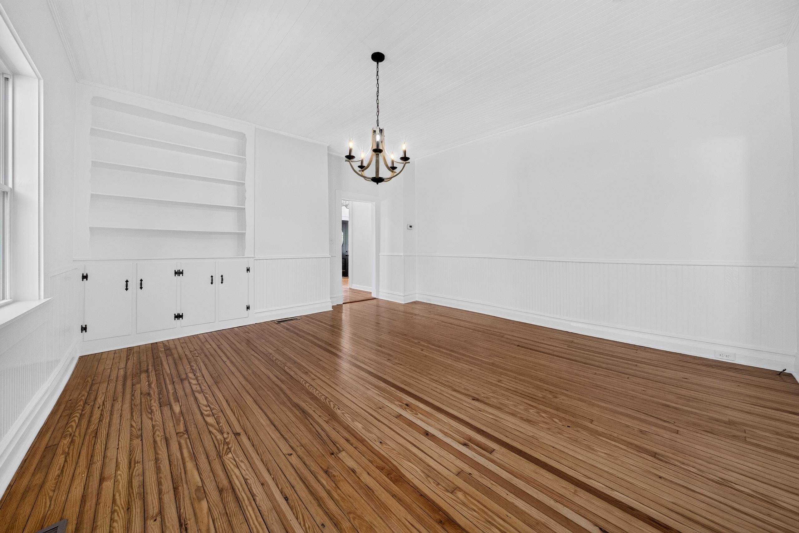 1209 Prince St. Property Photo 8