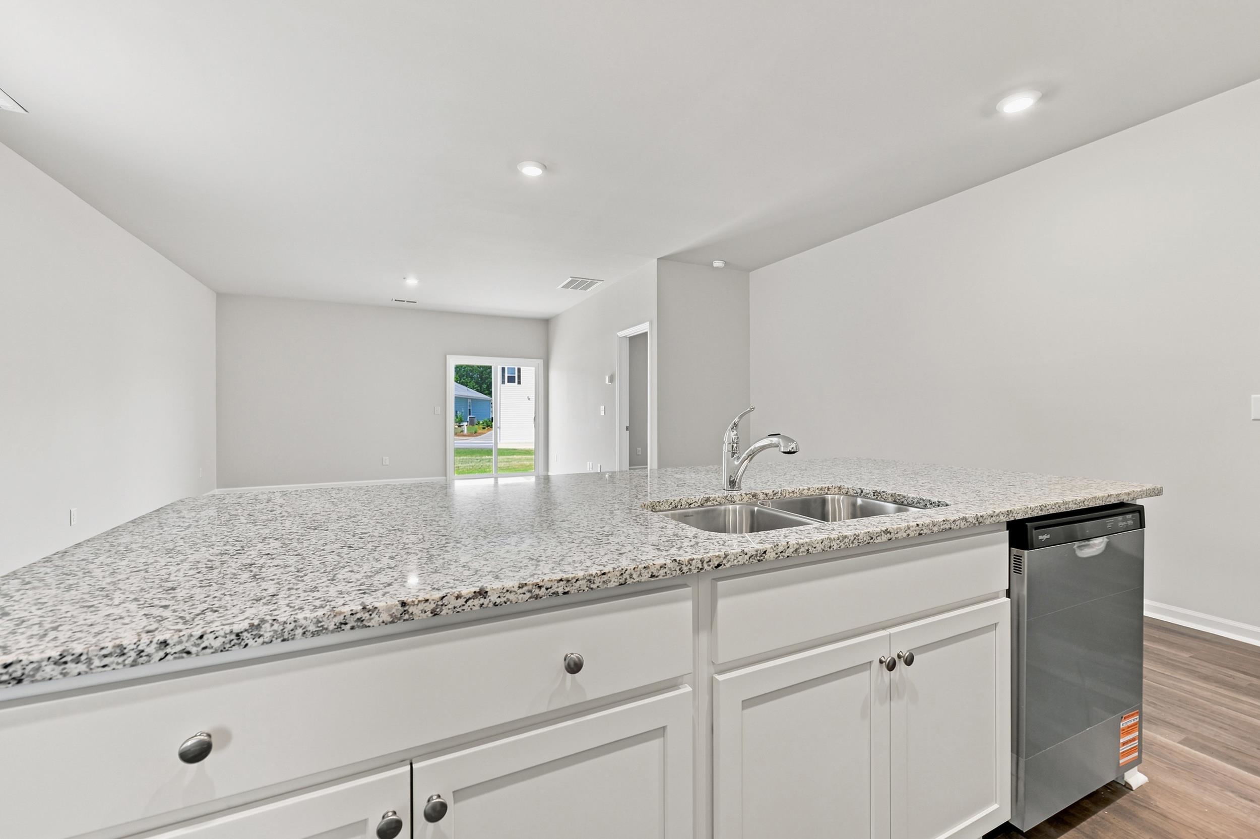 303 Ridley St Property Photo 14