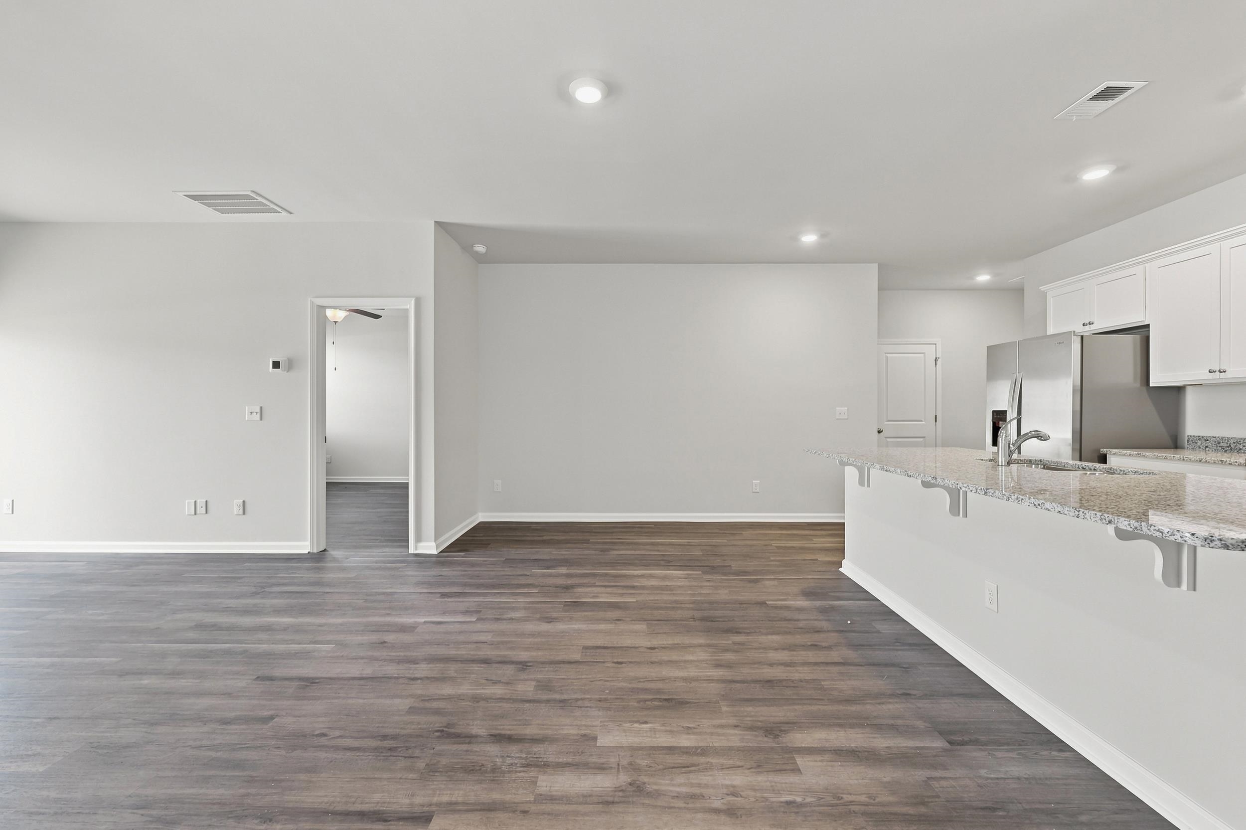 303 Ridley St Property Photo 16