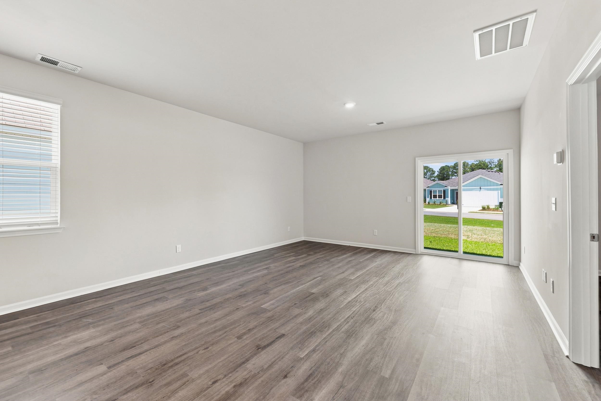 303 Ridley St Property Photo 17