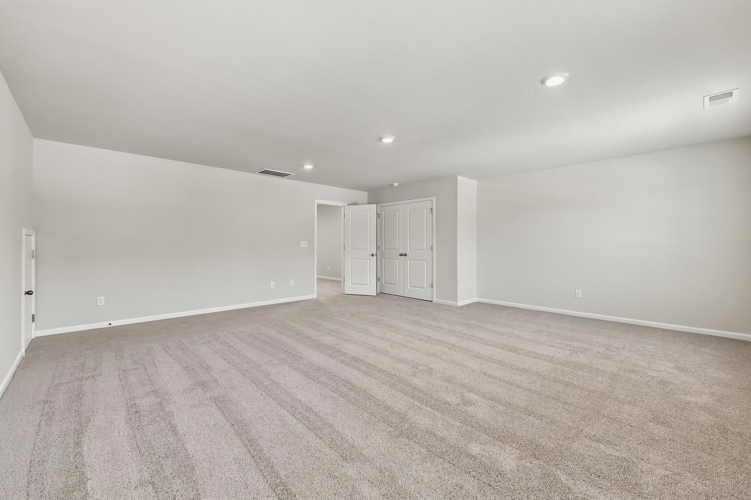 303 Ridley St Property Photo 29