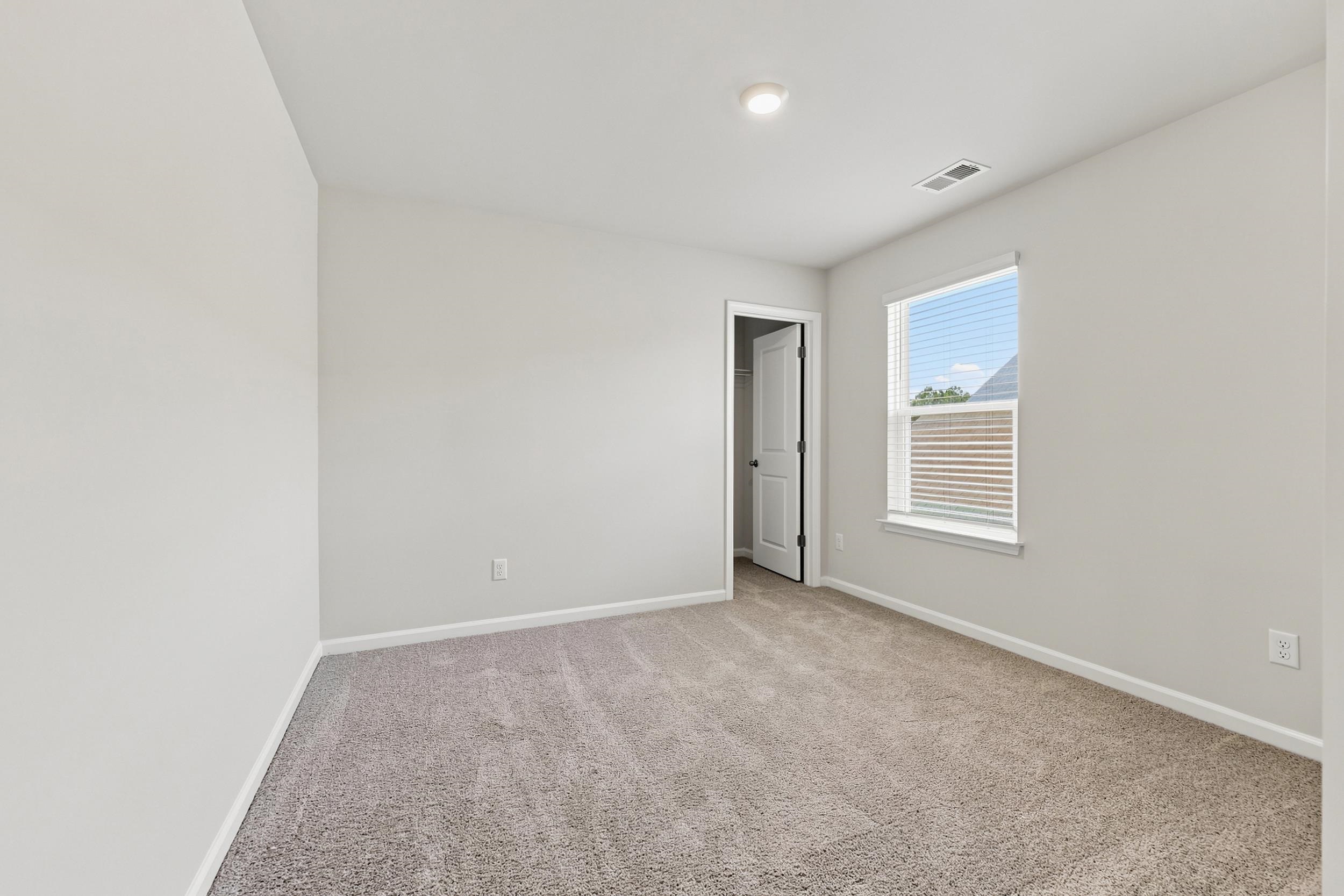 303 Ridley St Property Photo 33