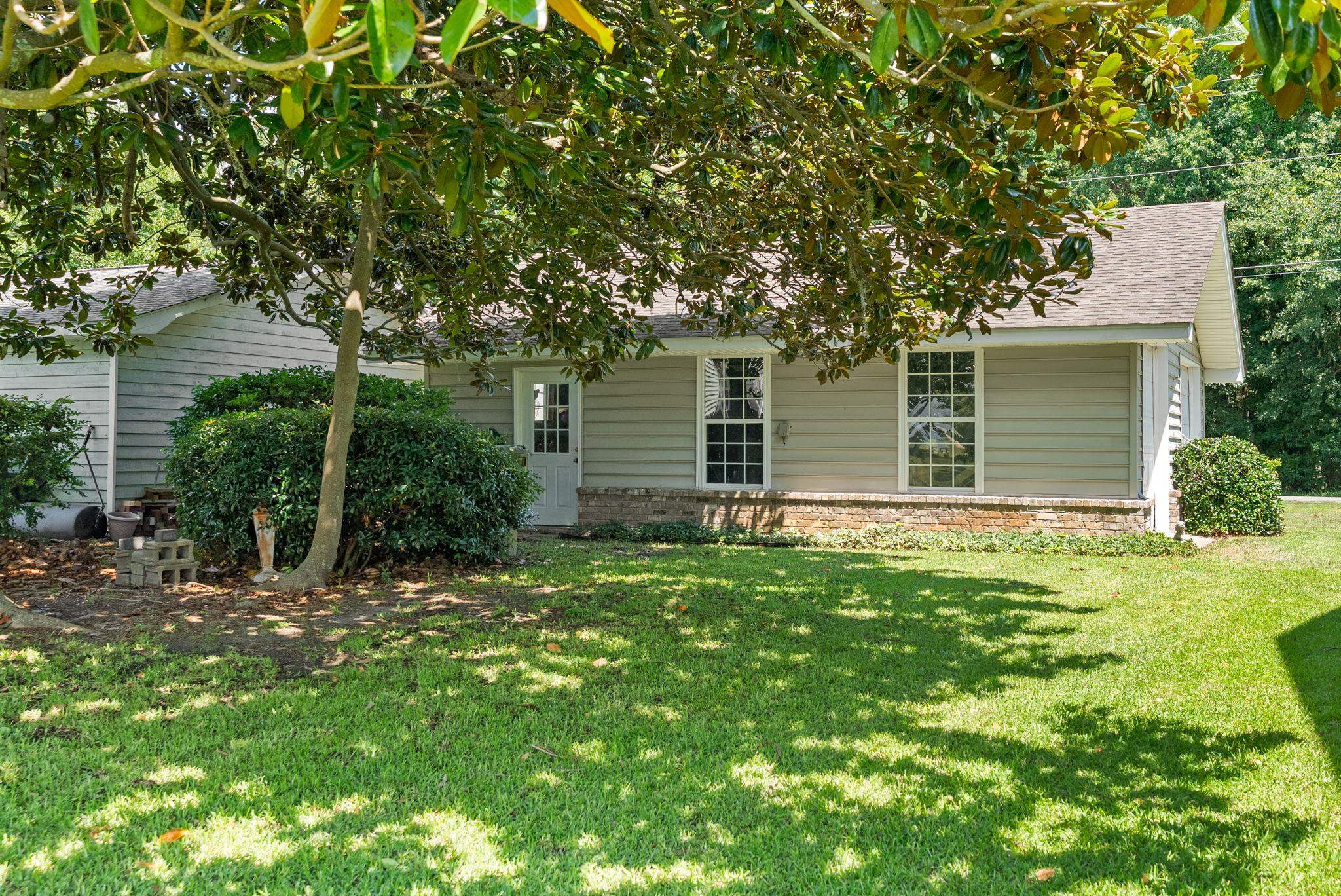 903 Butter Rd Property Photo 7