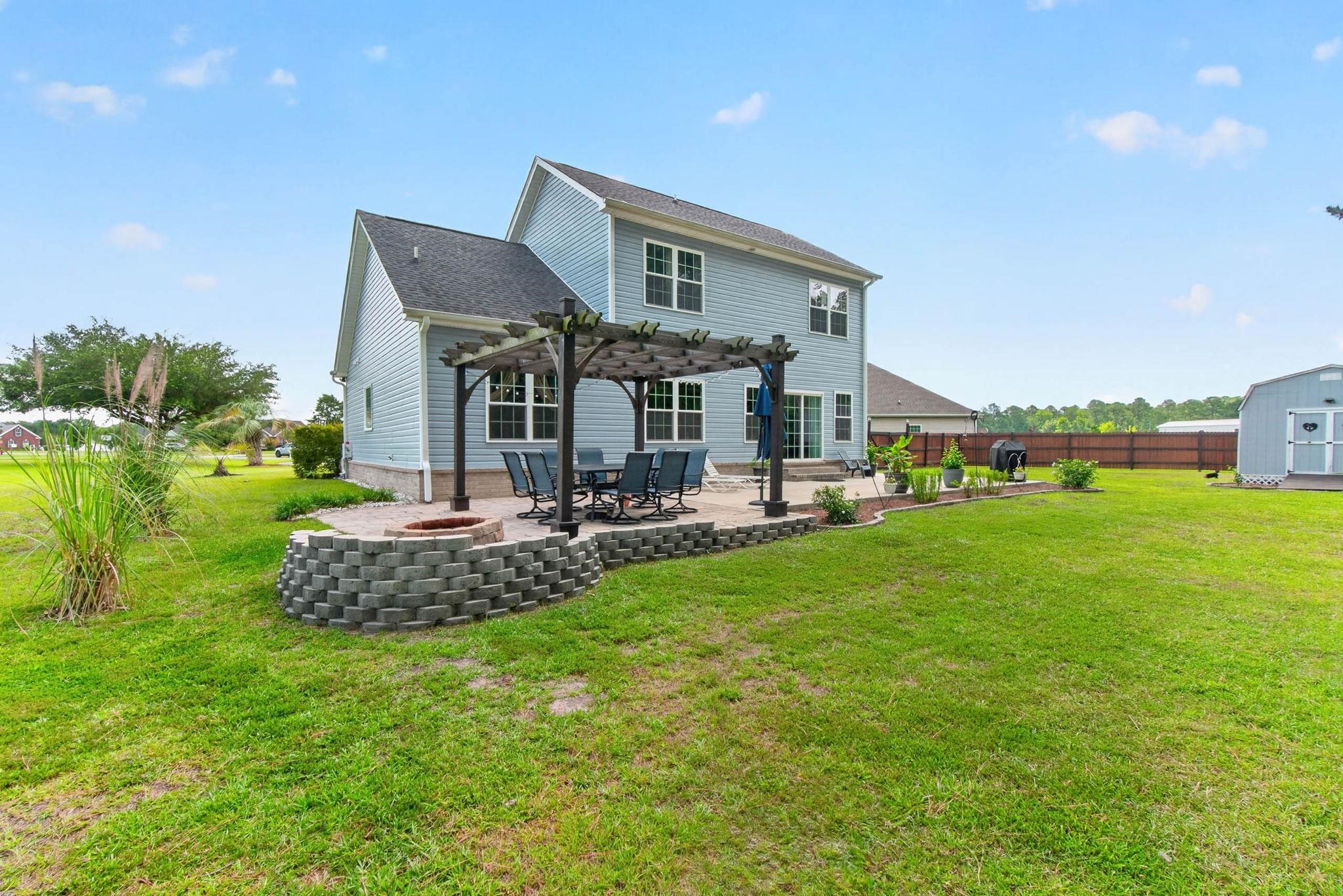 312 Canberra Ct. Property Photo 17