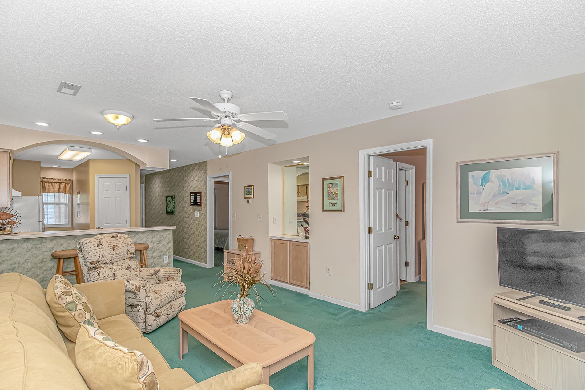4648 Greenbriar Dr. Property Photo 13