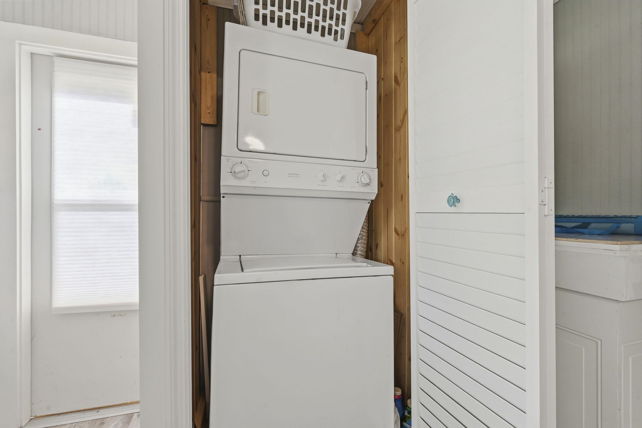 429 East Surfwind Dr. Property Photo 10