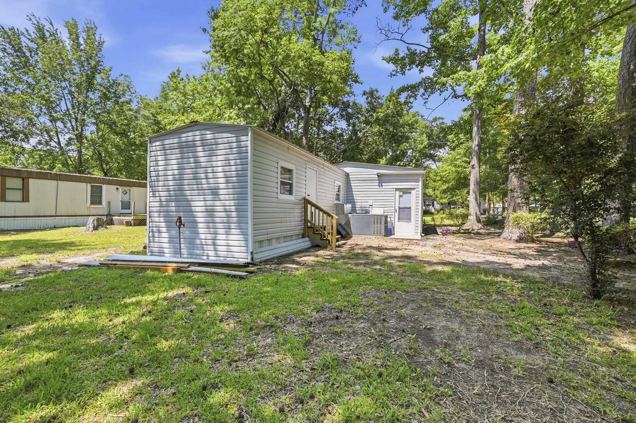 429 East Surfwind Dr. Property Photo 35