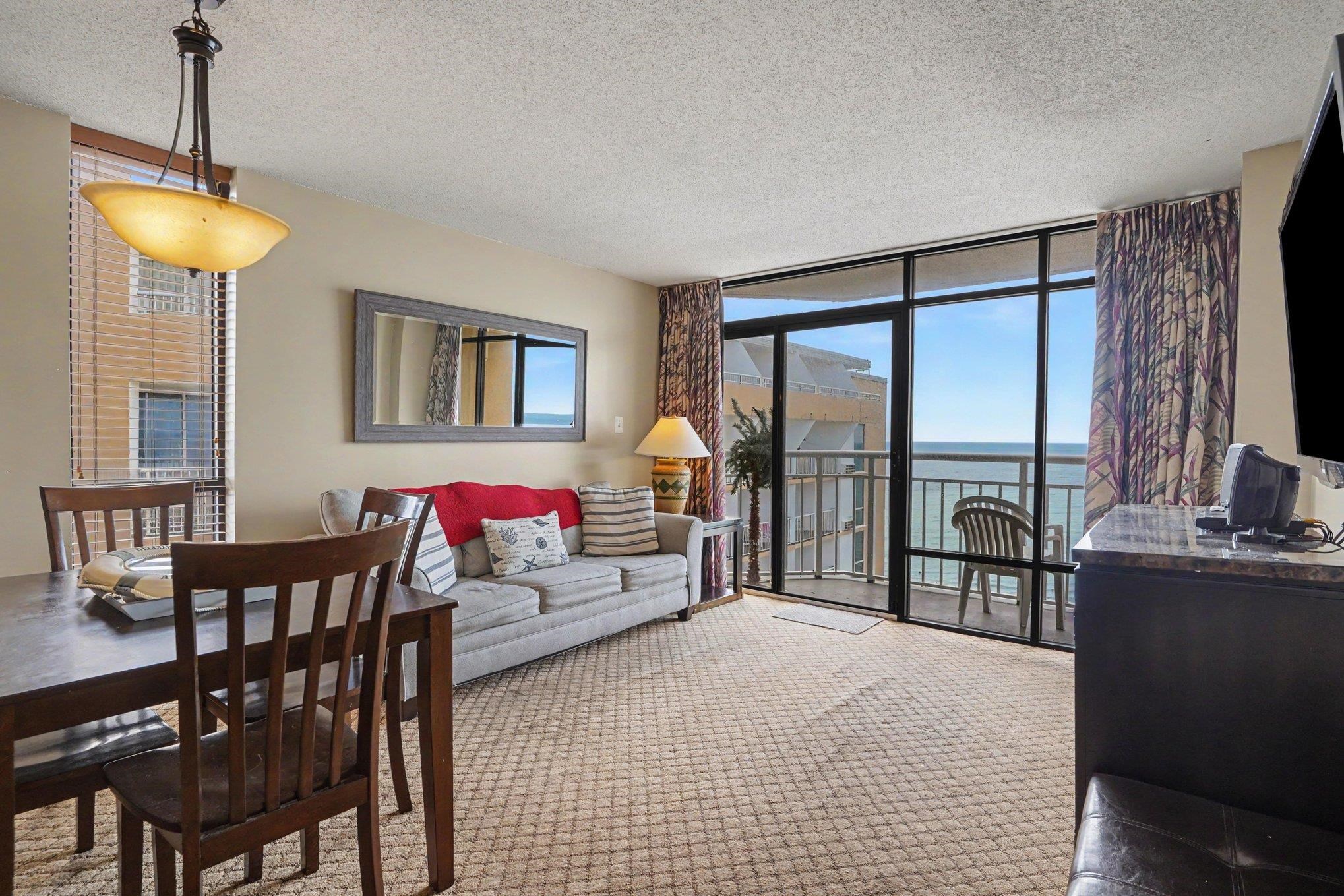 9550 Shore Dr. Property Photo 3