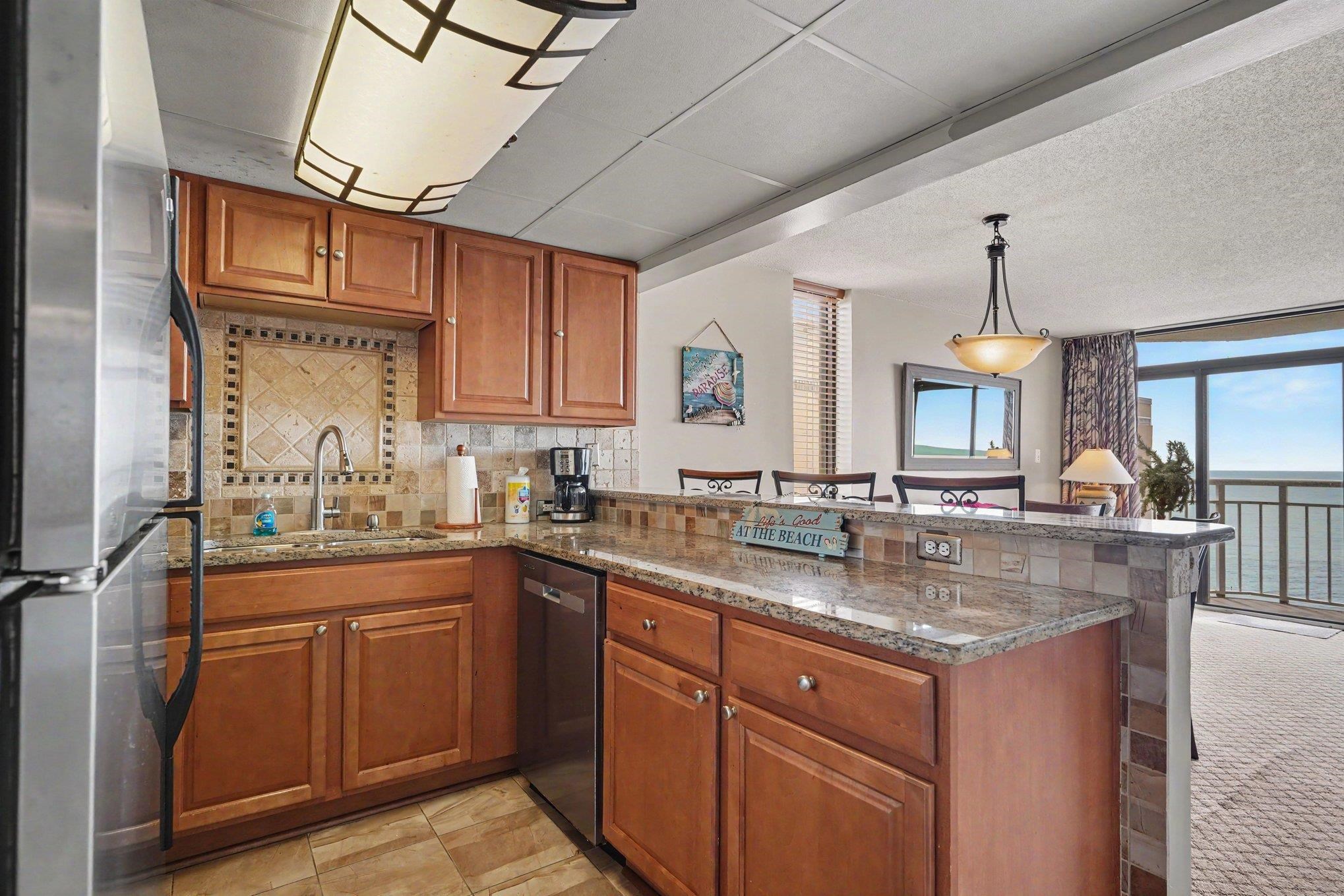 9550 Shore Dr. Property Photo 13