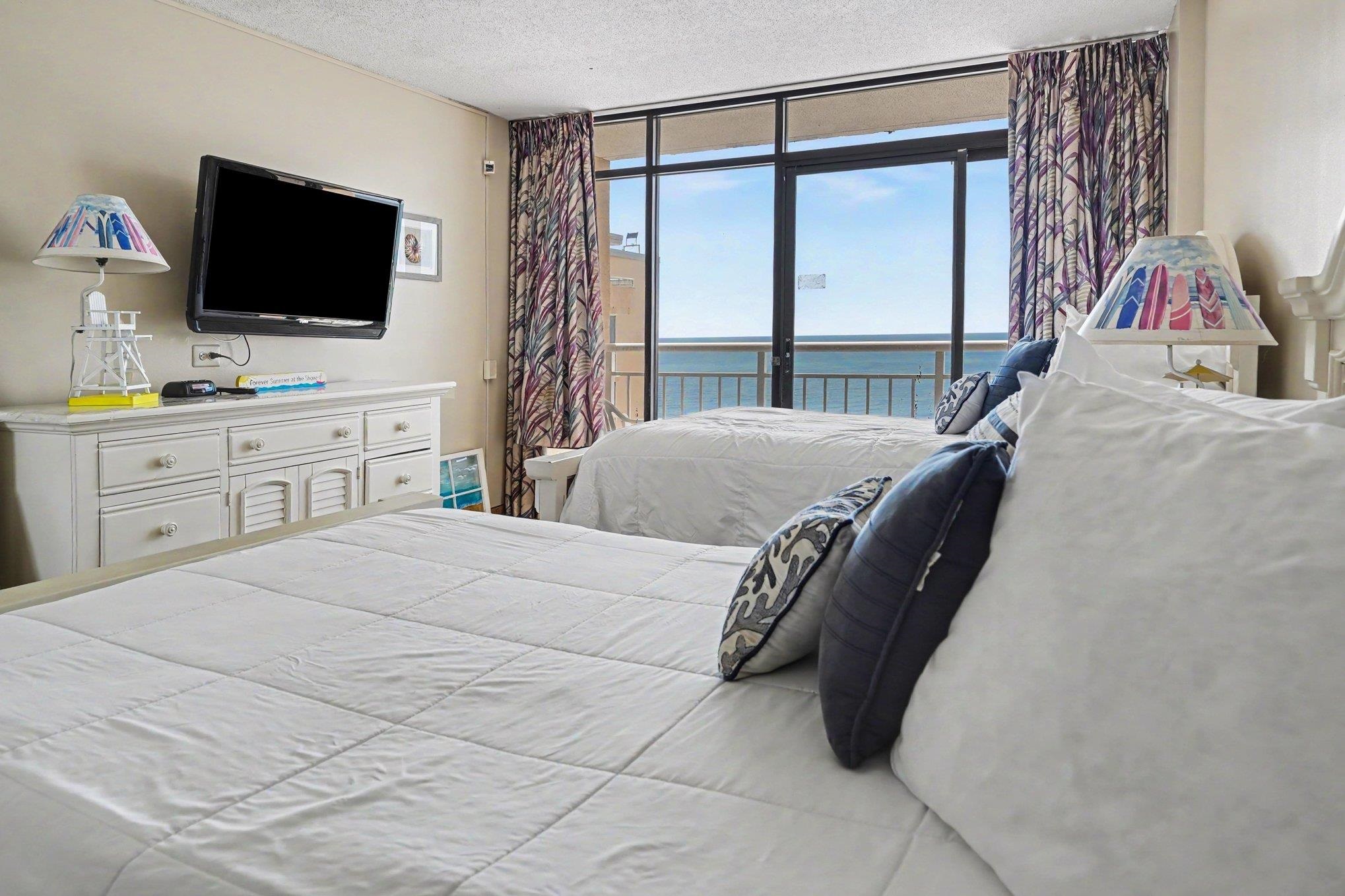 9550 Shore Dr. Property Photo 18