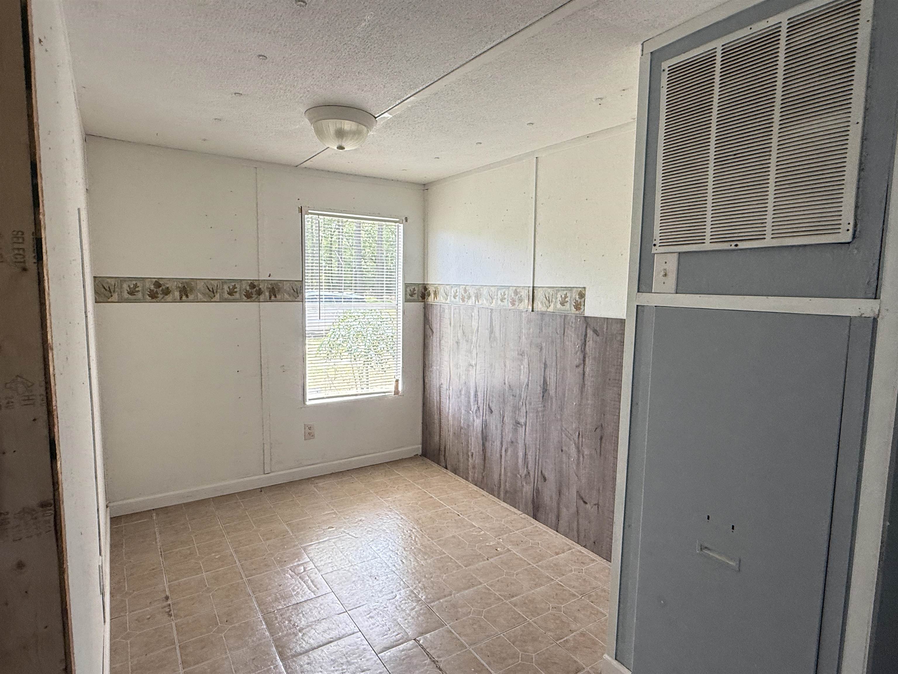 7241 Lawrimore Ln. Property Photo 15