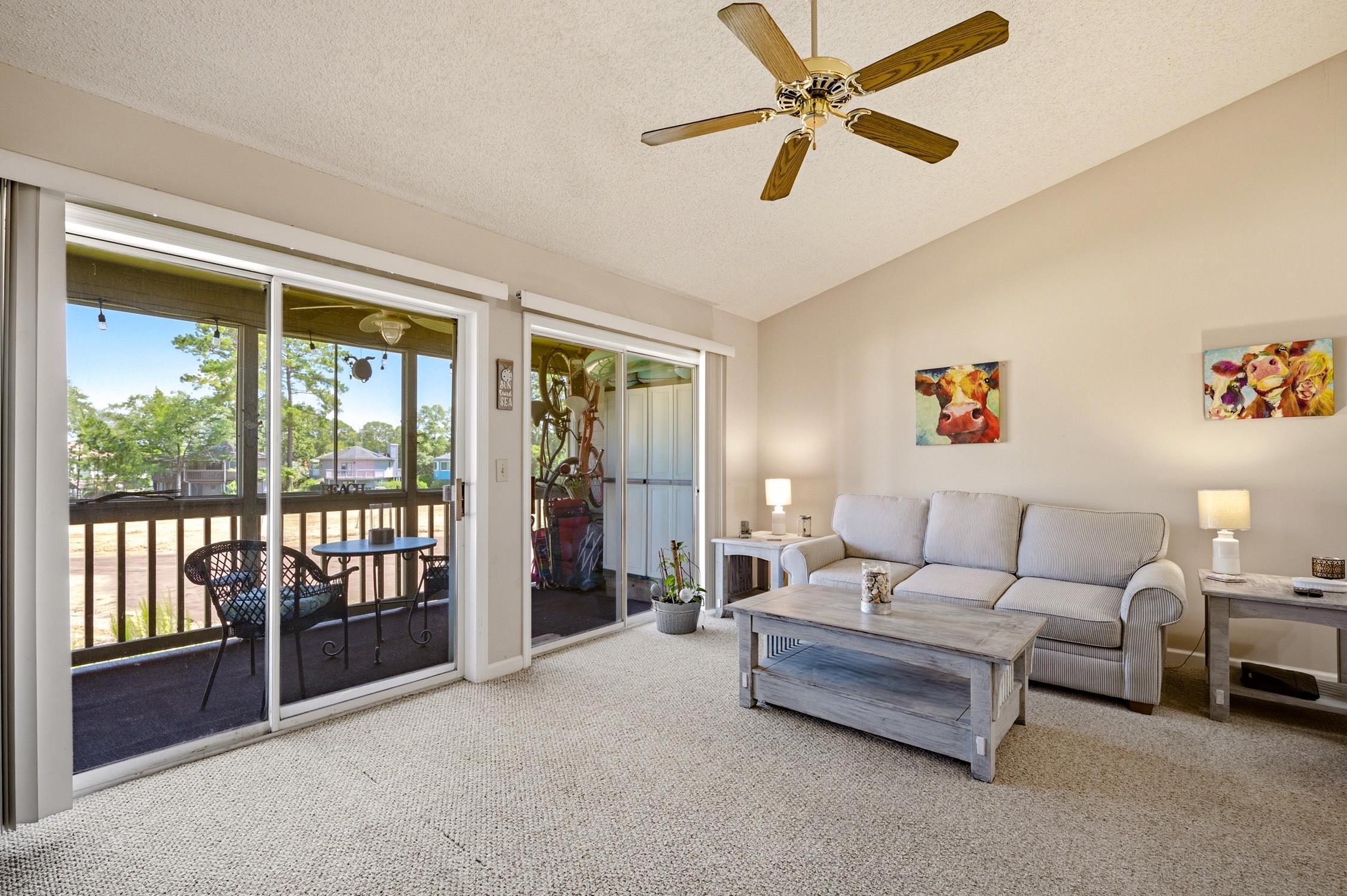 1027 Red Tree Circle Property Photo 11