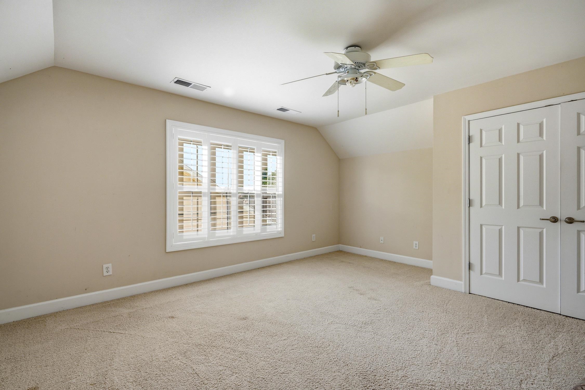 444 Hunley Ln. Property Photo 34