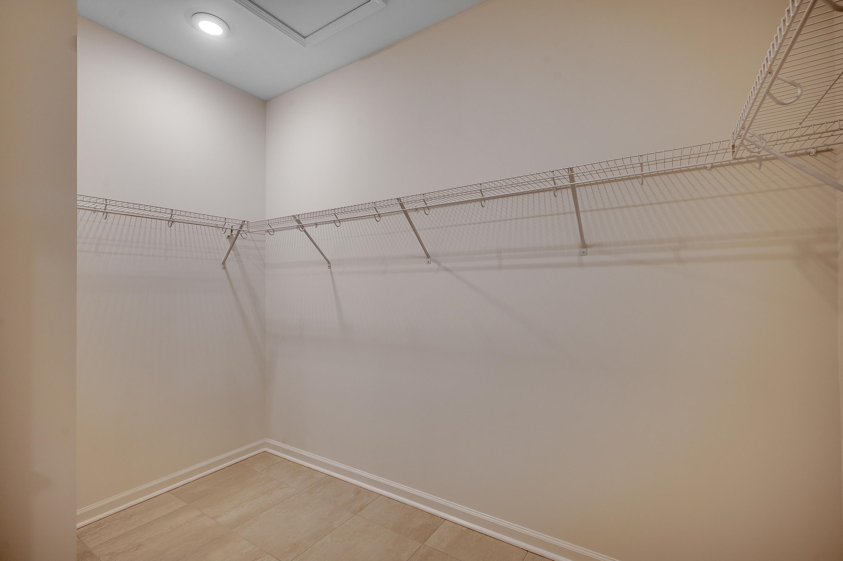 2633 Whitehorn Way Property Photo 21