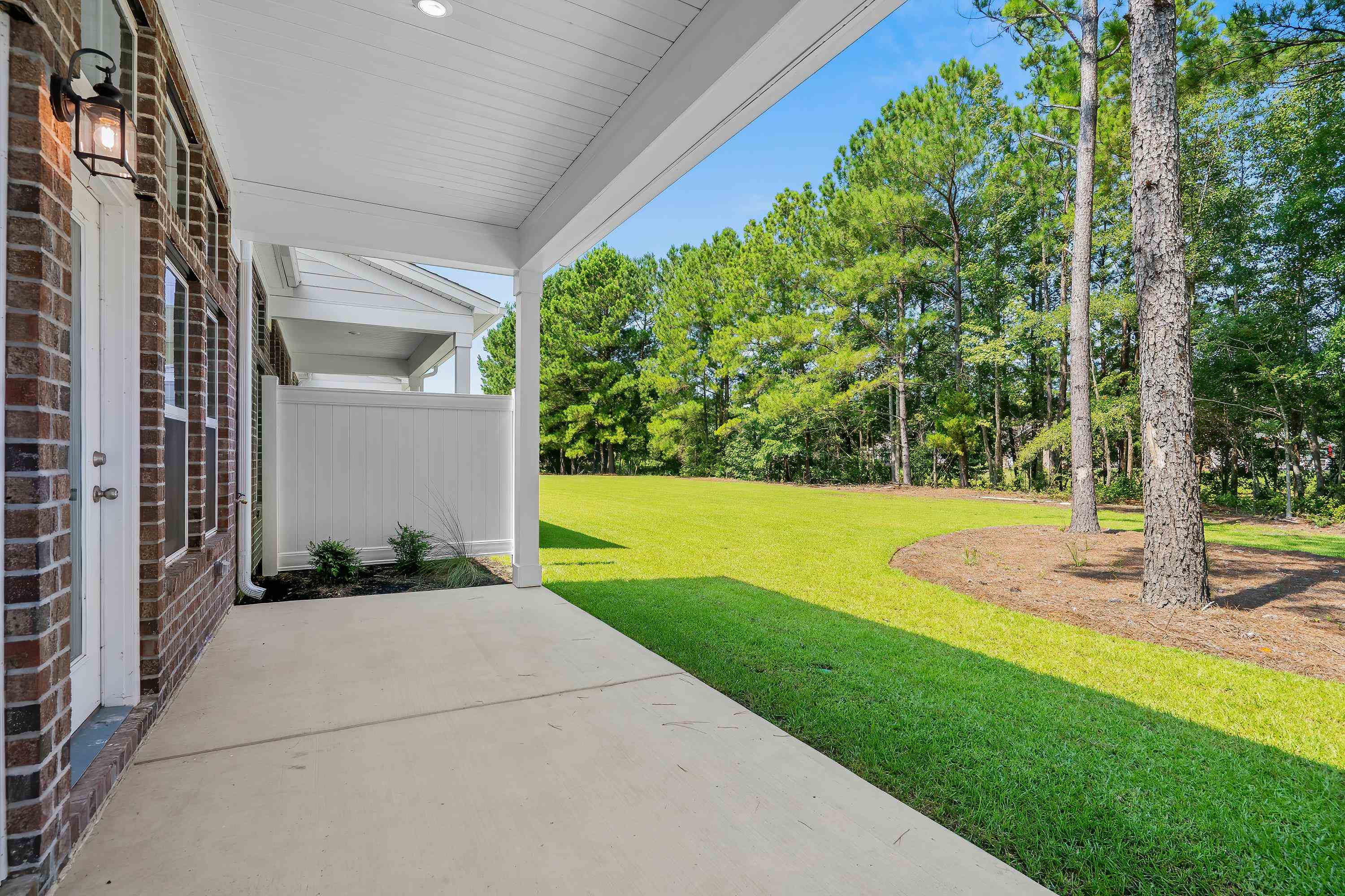 898 Foxtail Dr. Property Photo 15