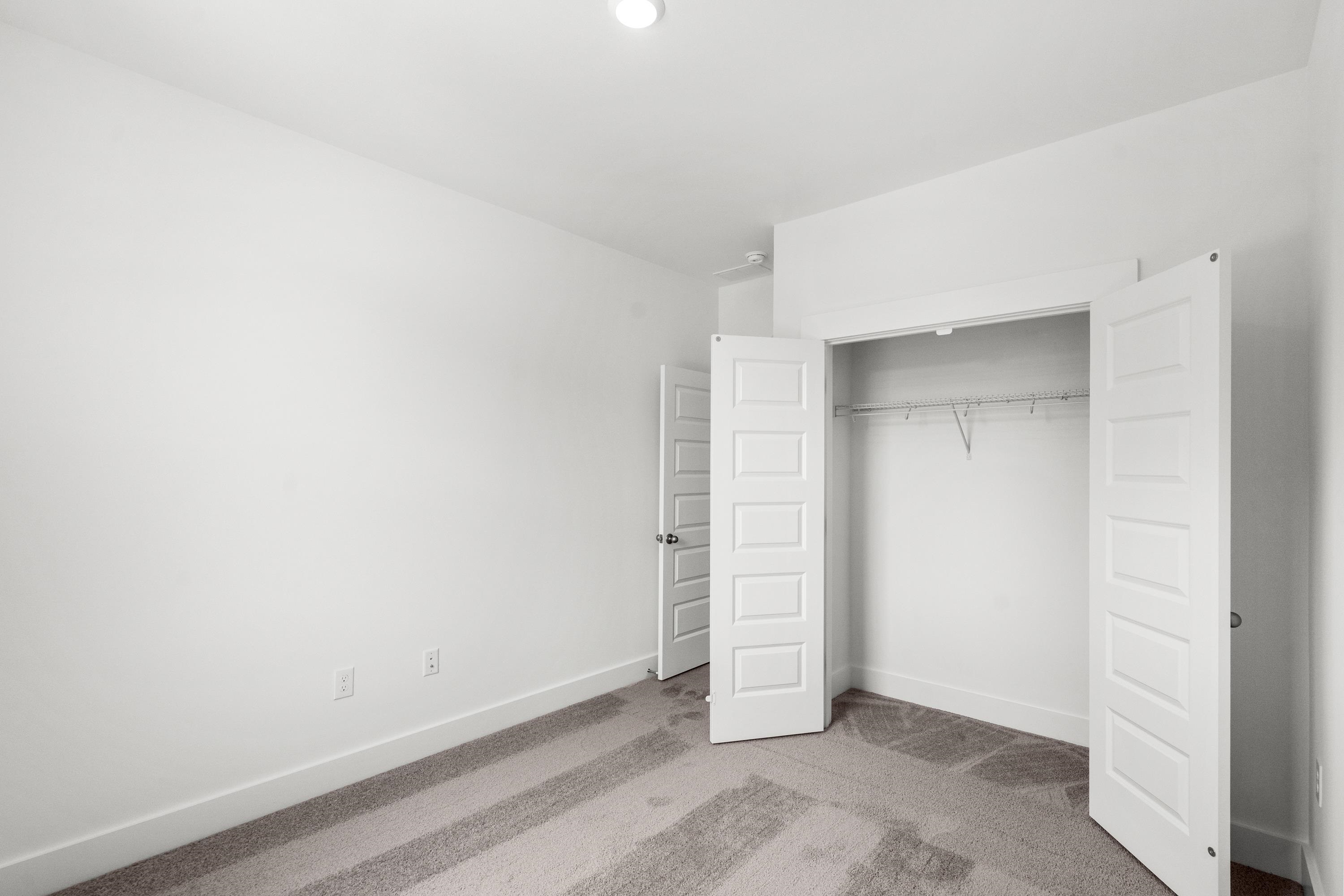 898 Foxtail Dr. Property Photo 30