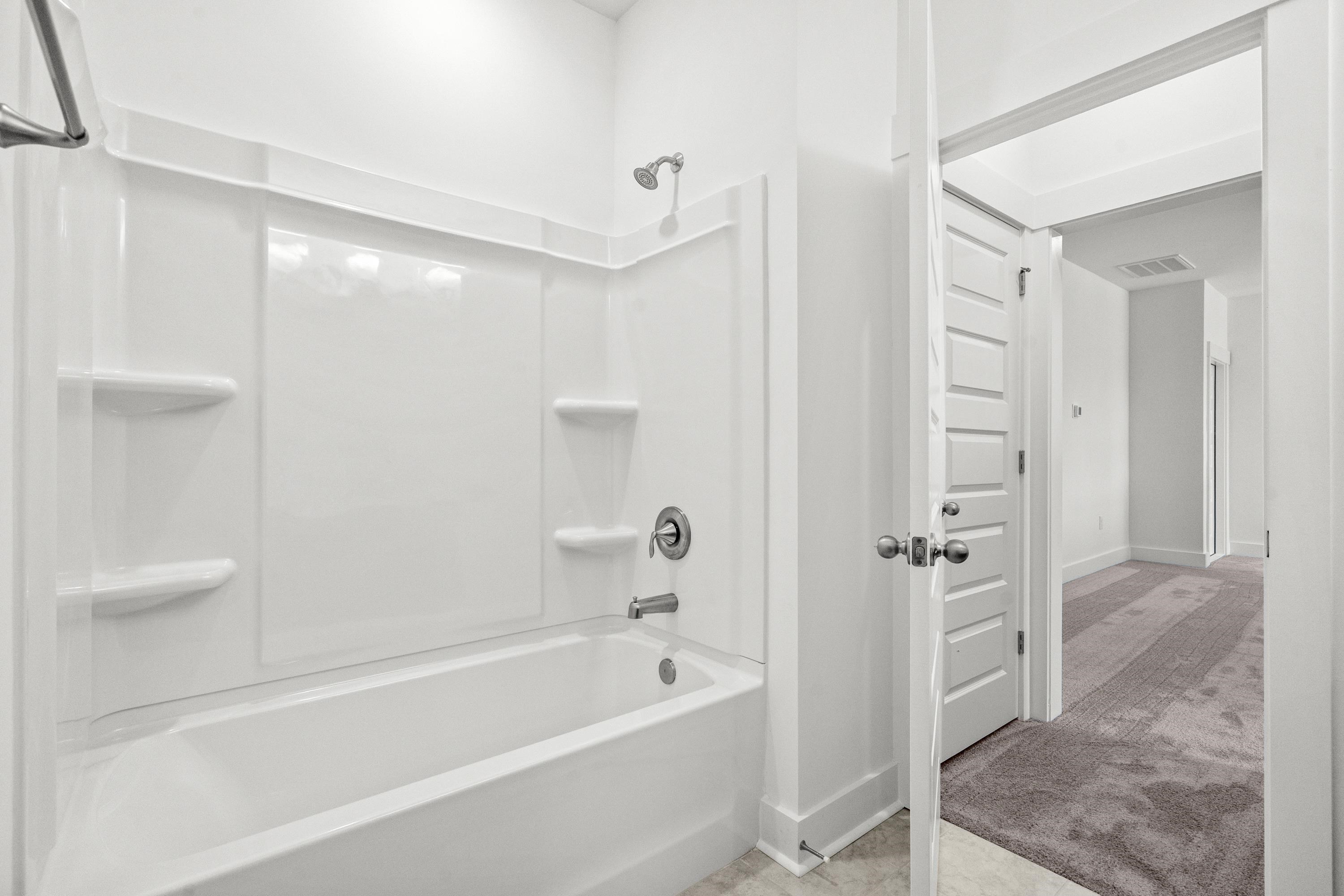 898 Foxtail Dr. Property Photo 34