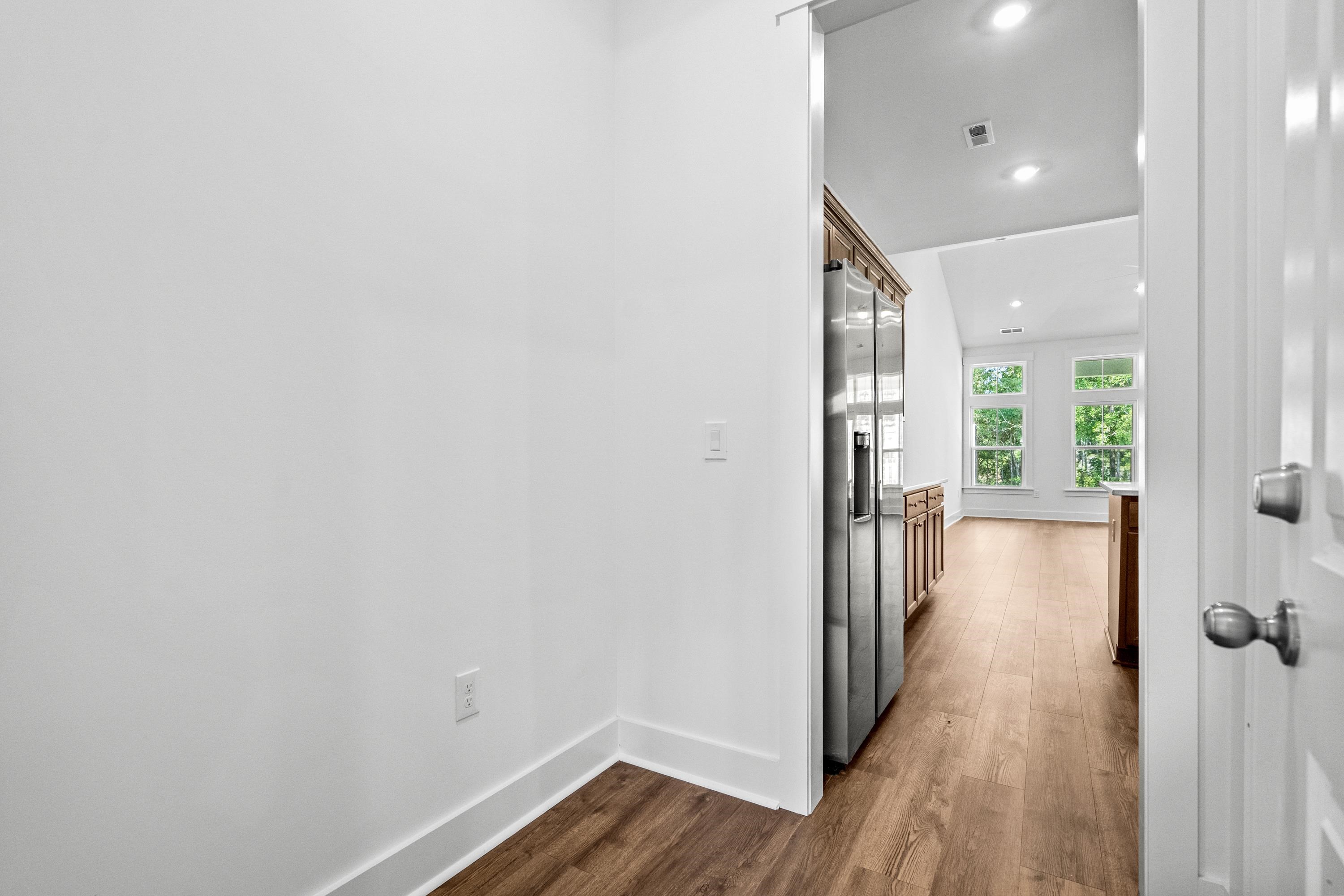 898 Foxtail Dr. Property Photo 37