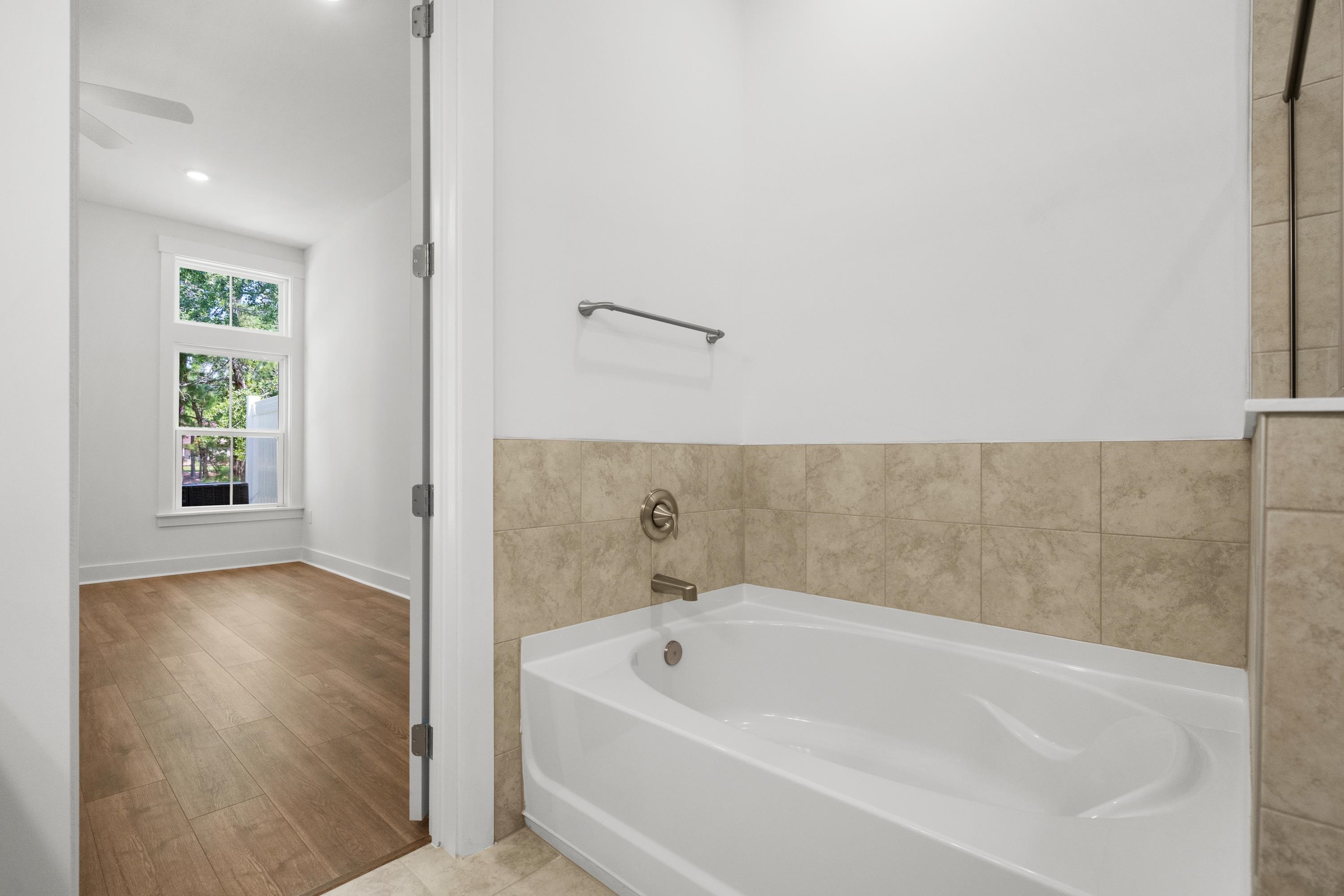 870 Foxtail Dr. Property Photo 29