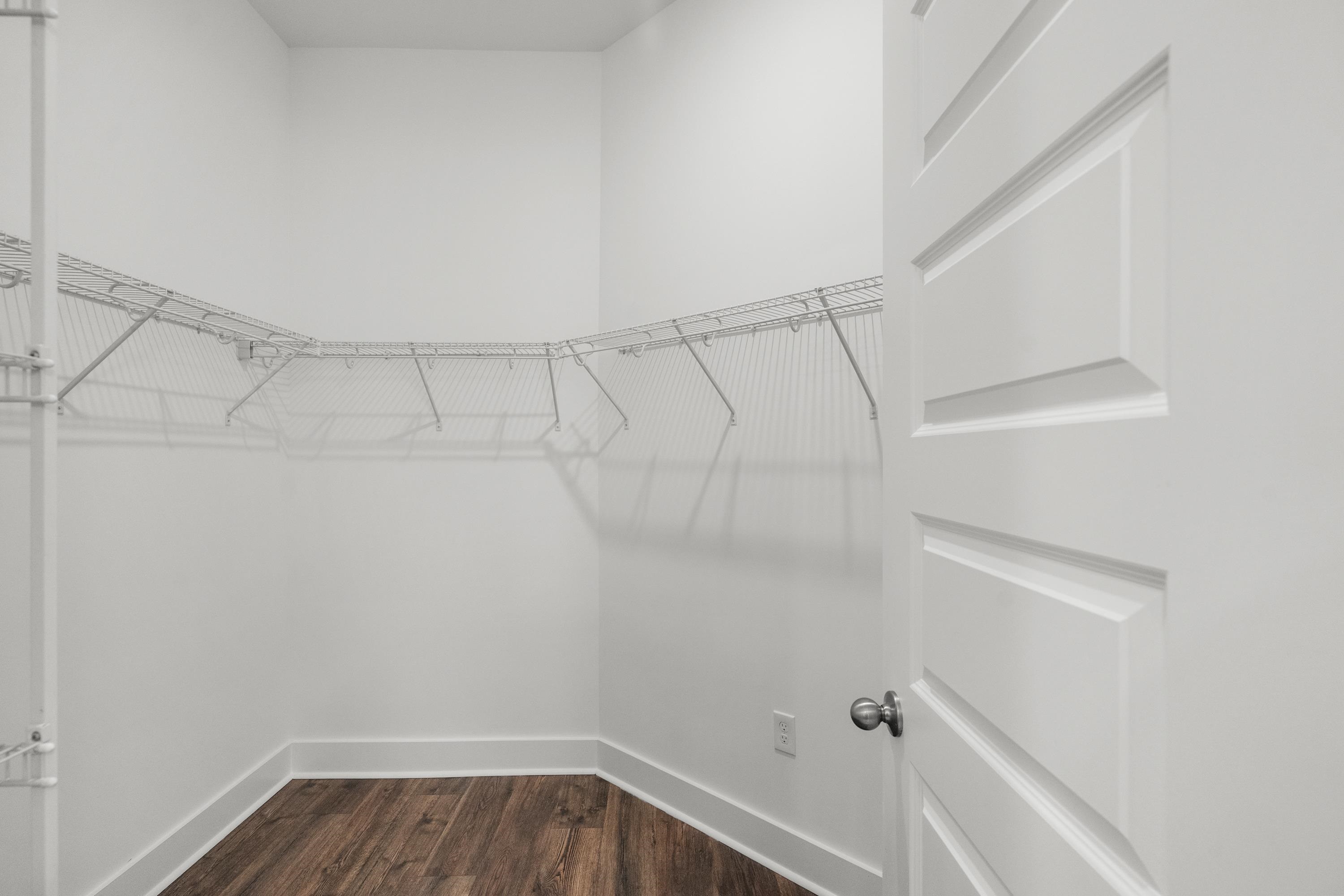 870 Foxtail Dr. Property Photo 30