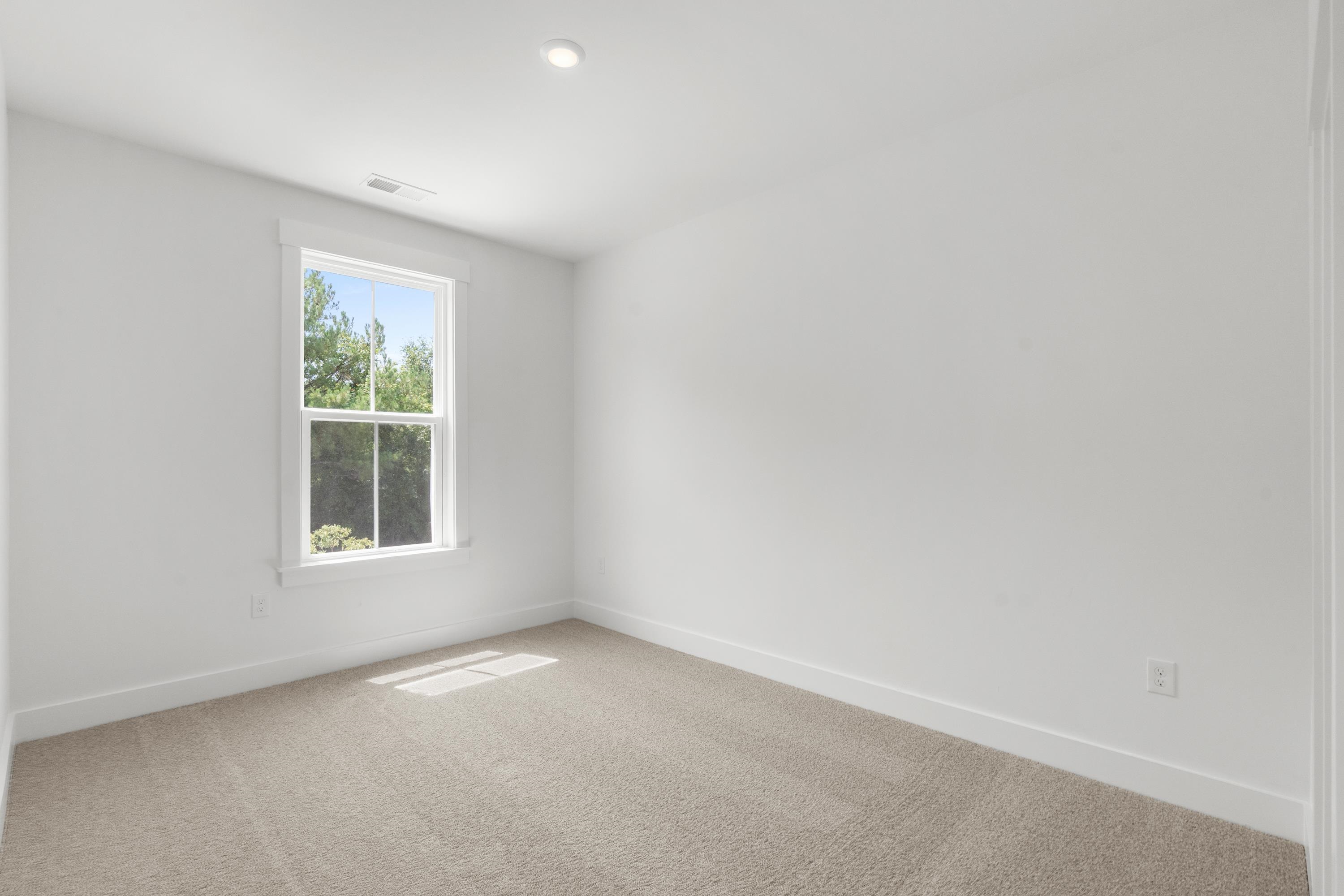 870 Foxtail Dr. Property Photo 37
