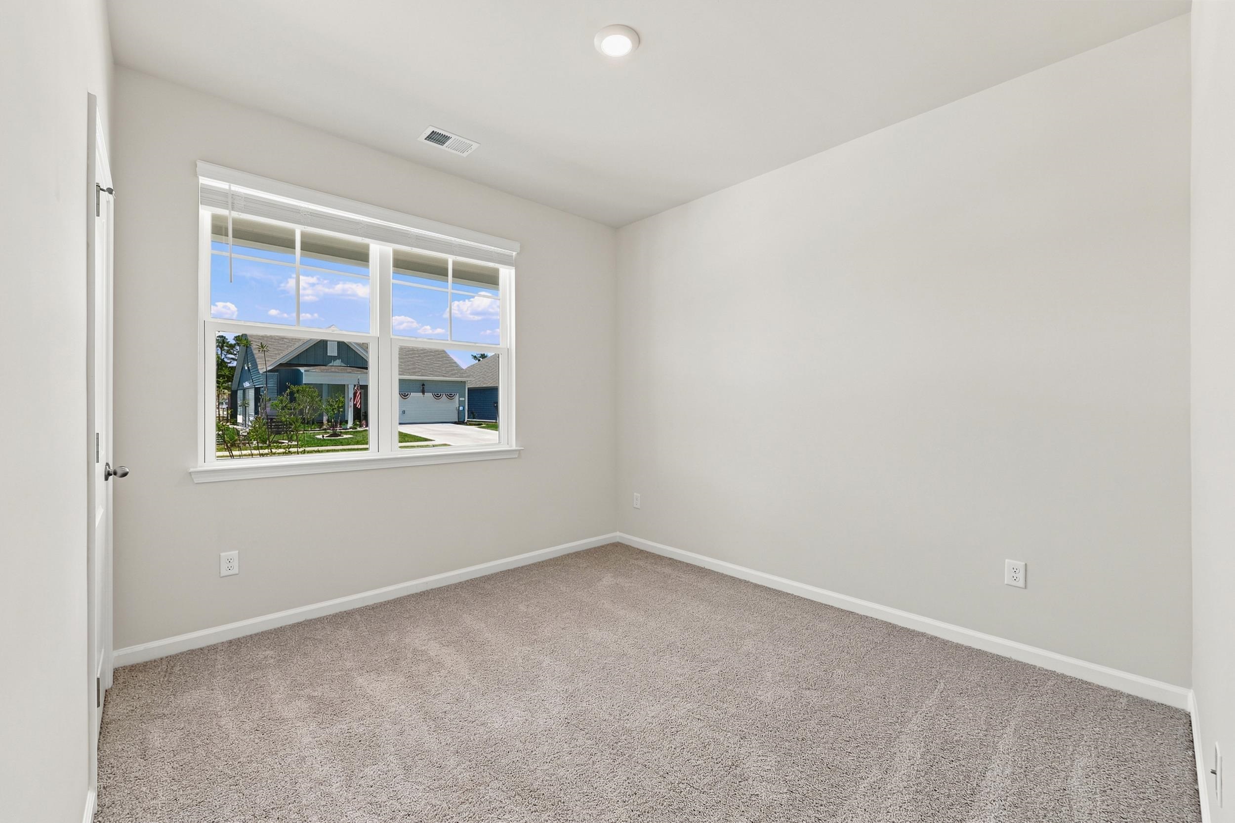 310 Ridley St Property Photo 14