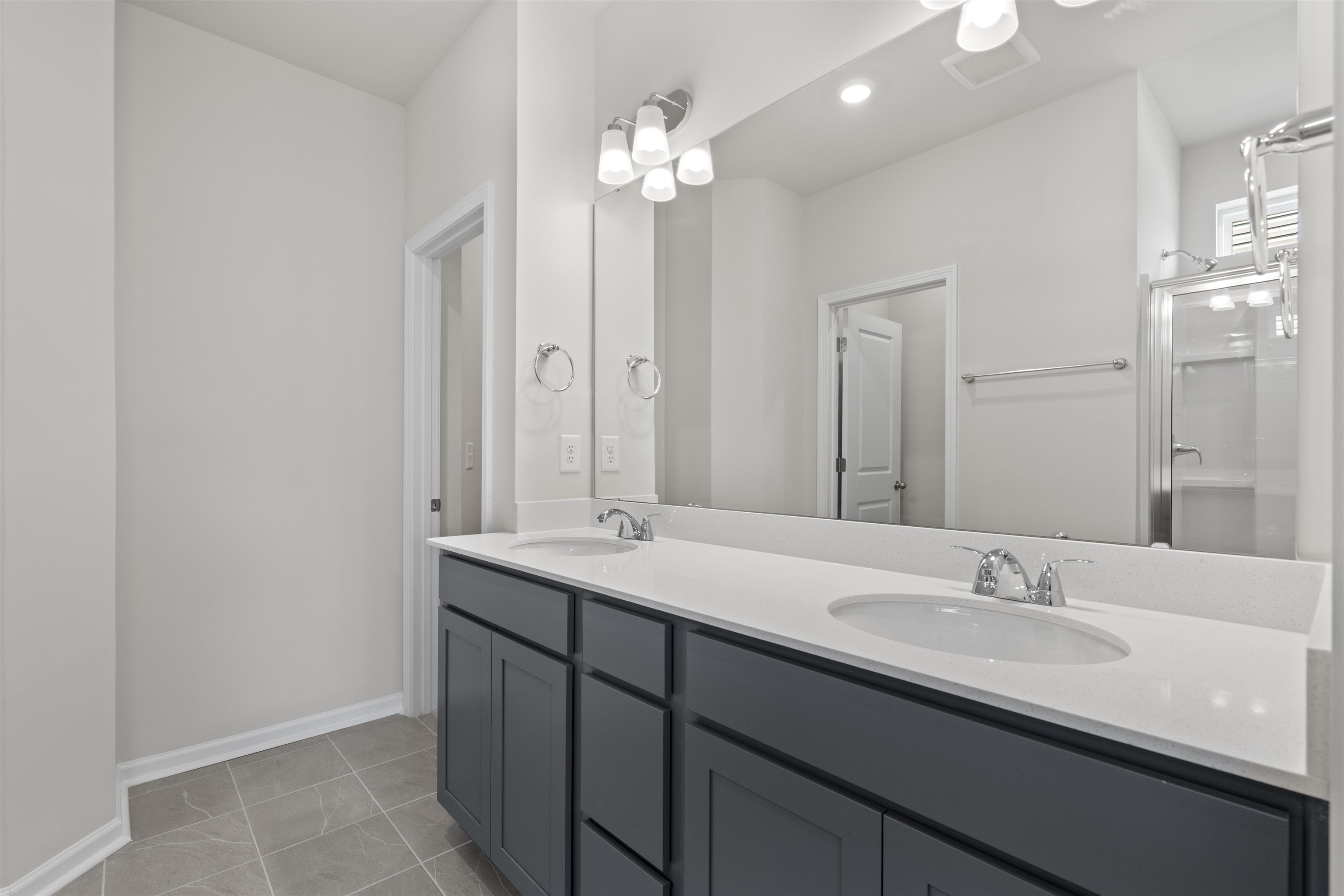 3005 Spain Ln. Property Photo 26